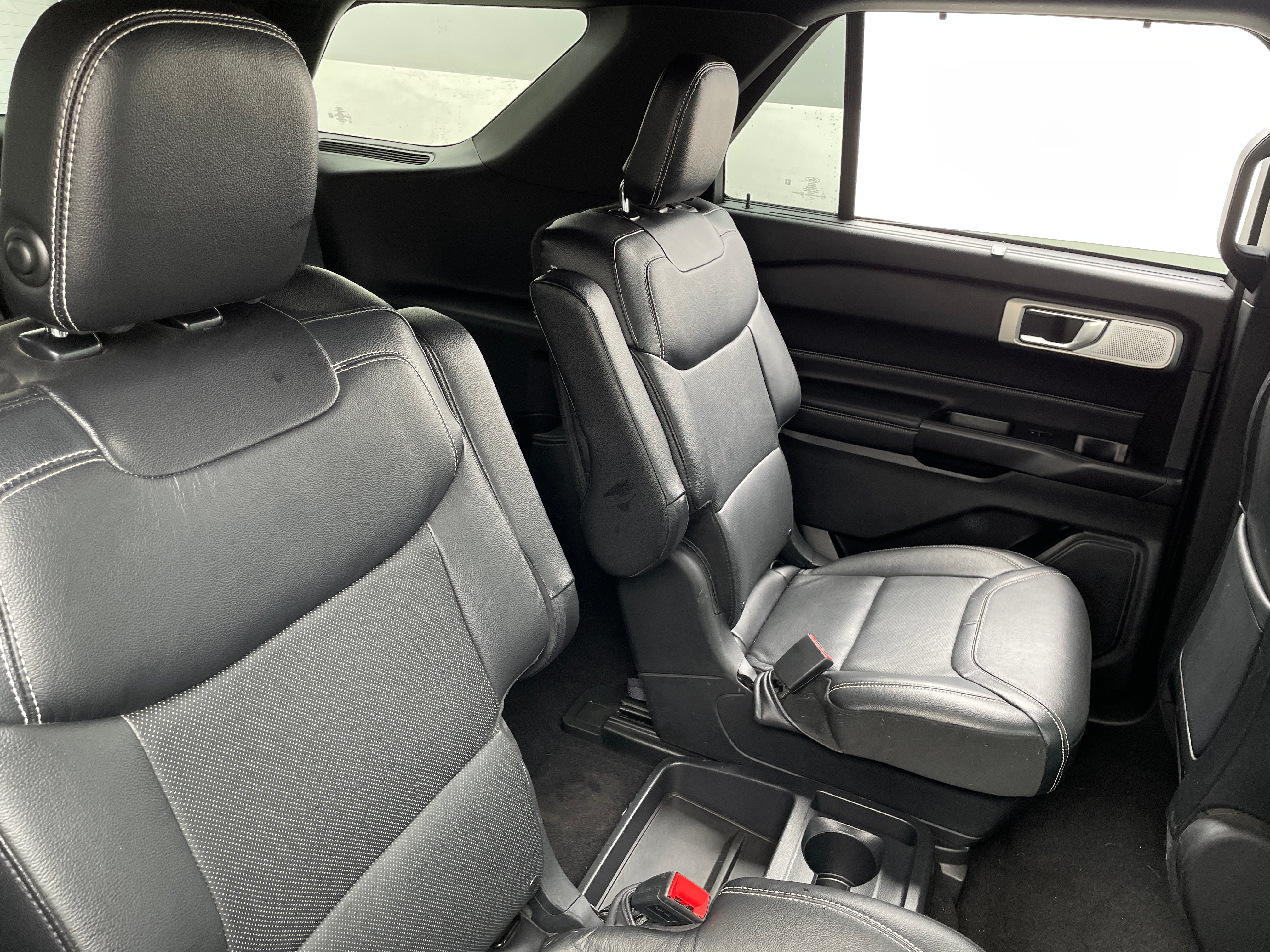 2020 Ford Explorer ST 5