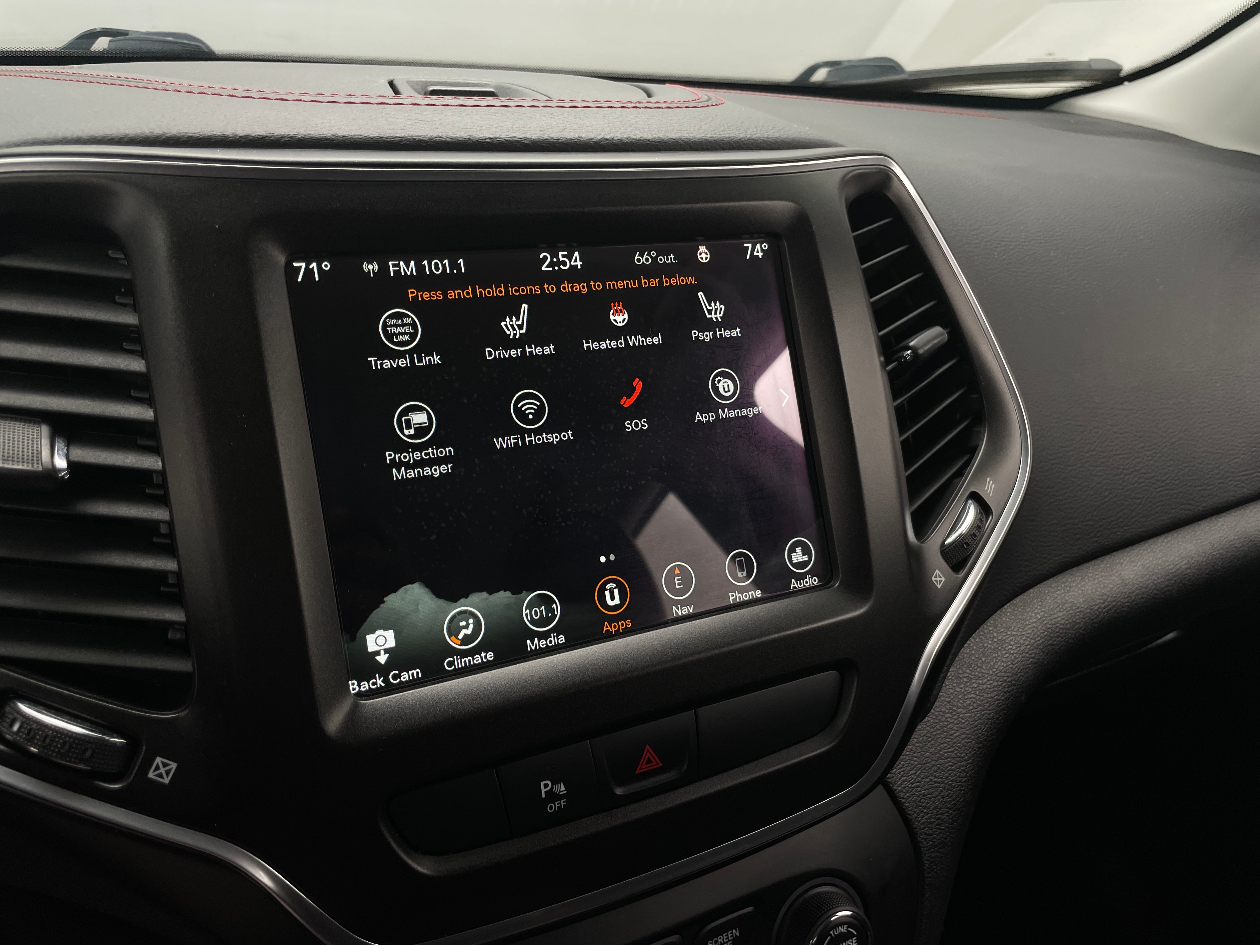 2020 Jeep Cherokee Trailhawk 4
