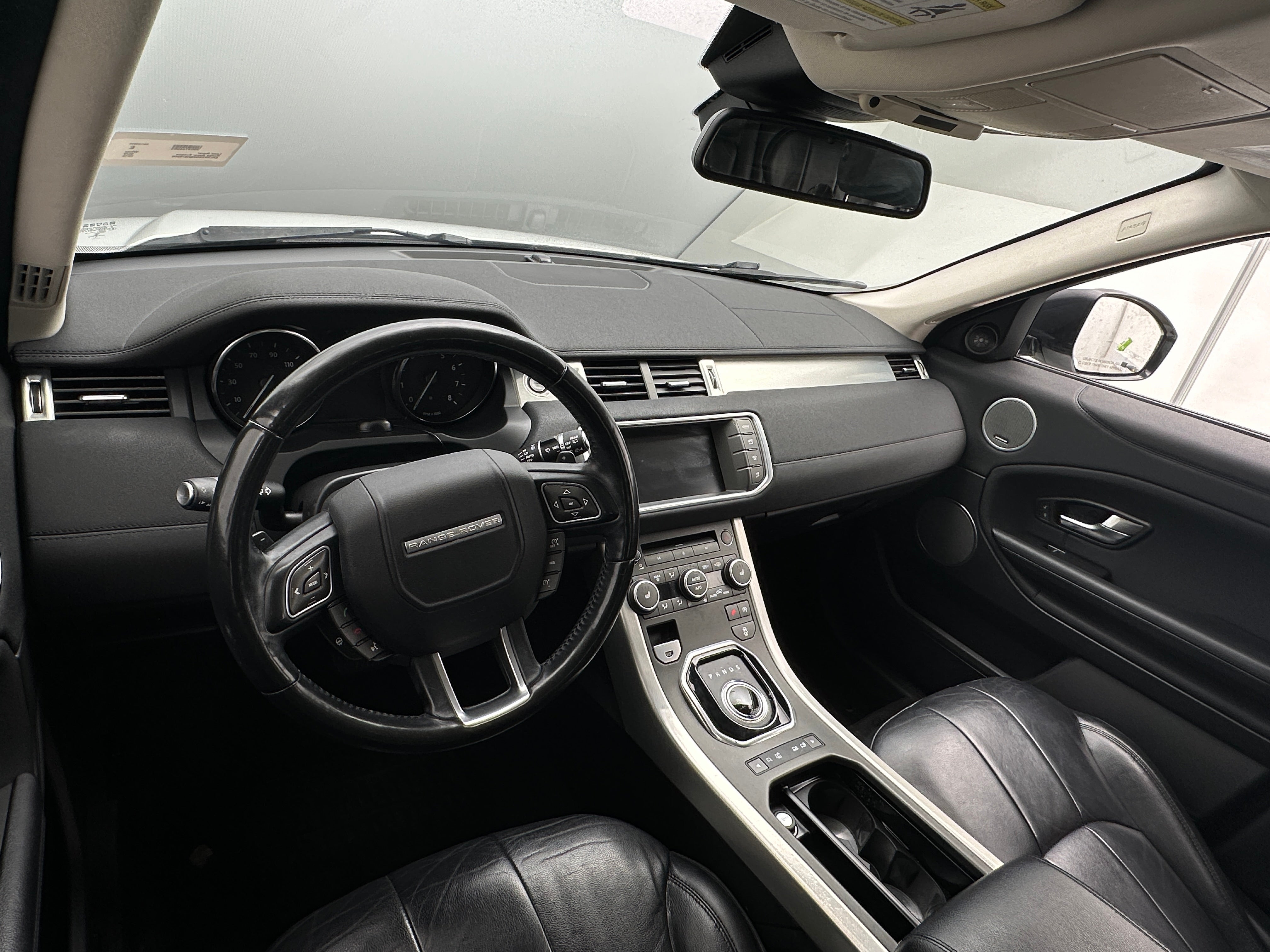 2016 Land Rover Range Rover Evoque SE 2