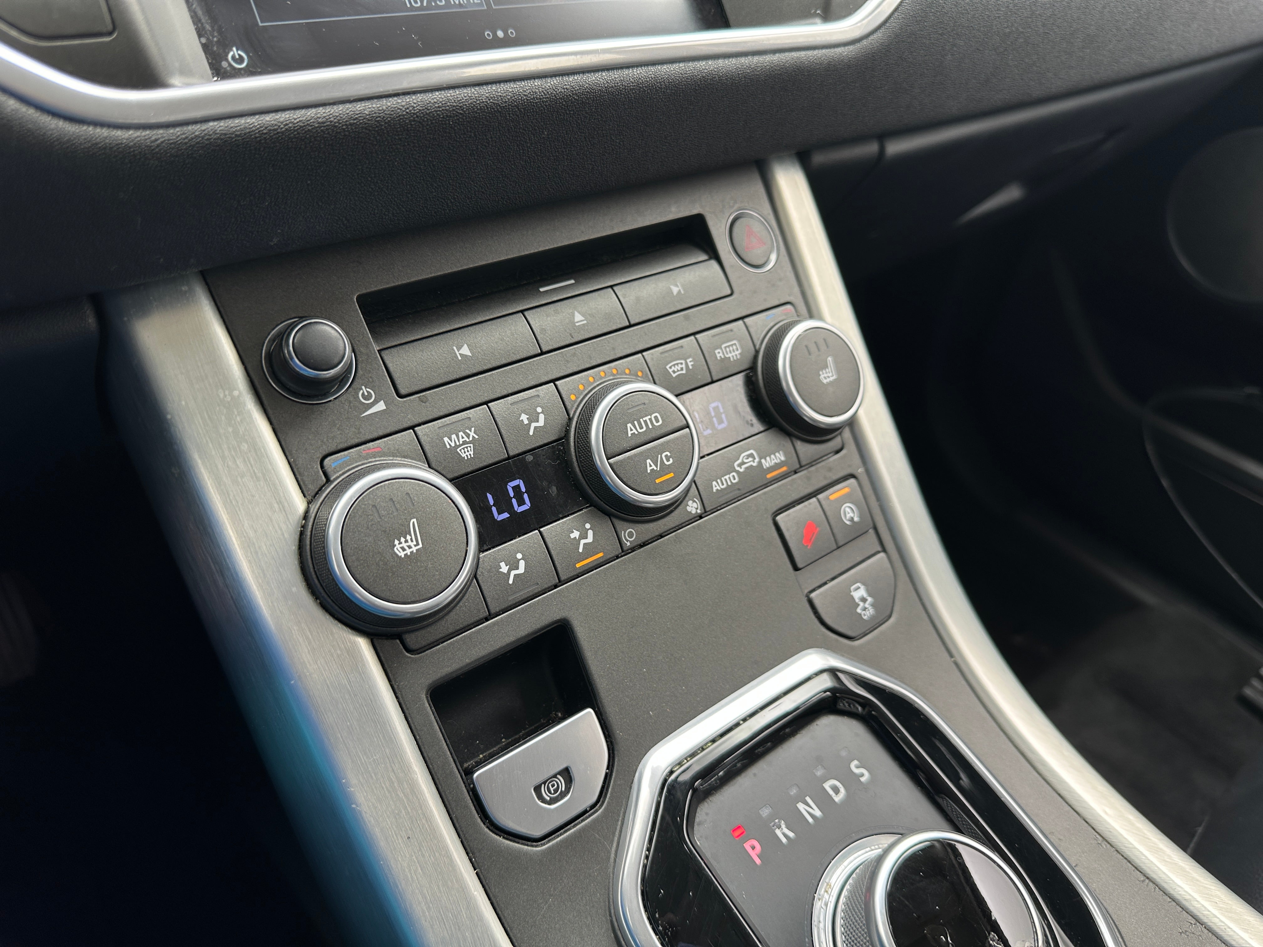 2016 Land Rover Range Rover Evoque SE 3