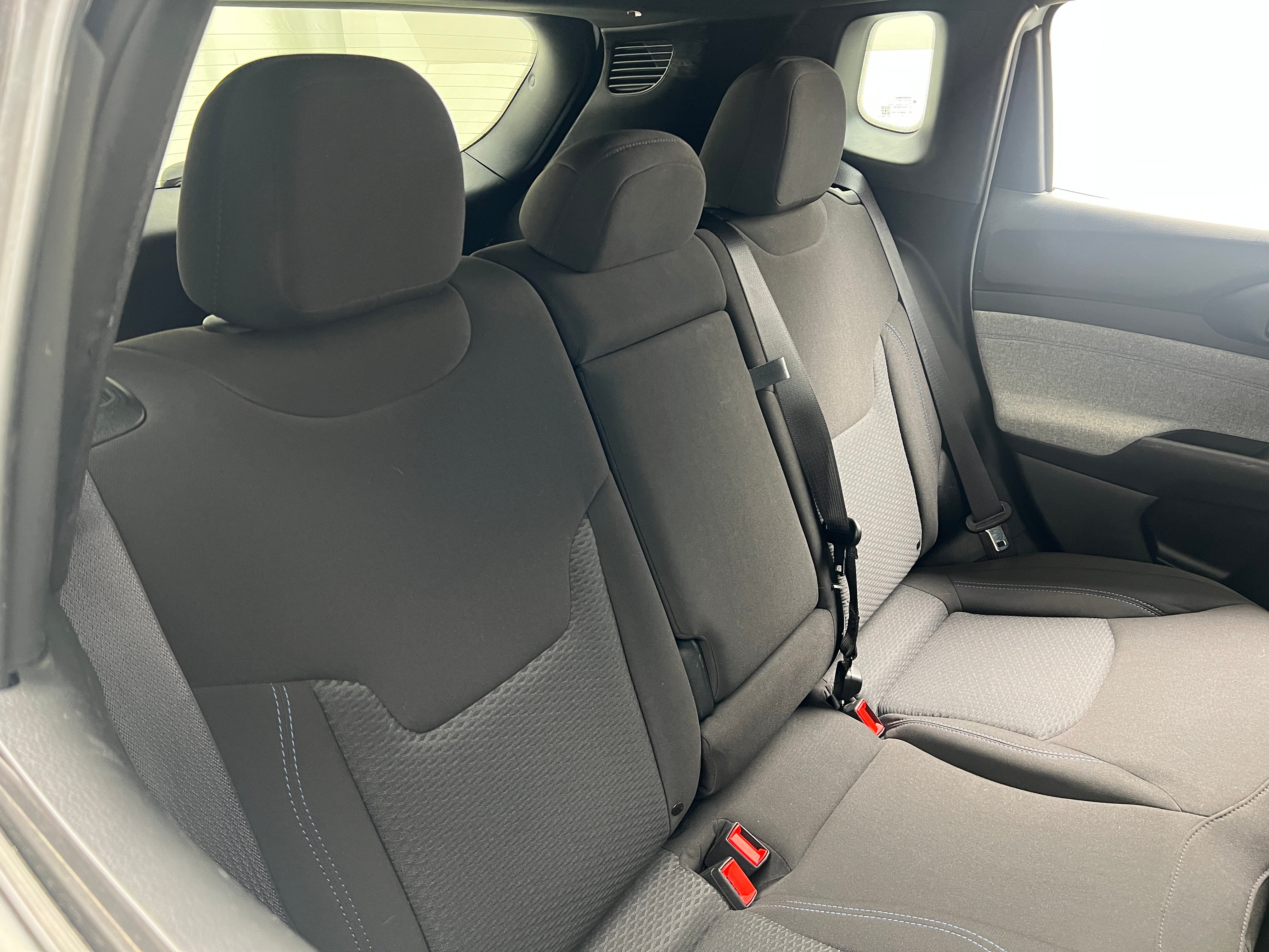 2023 Jeep Compass Base 6