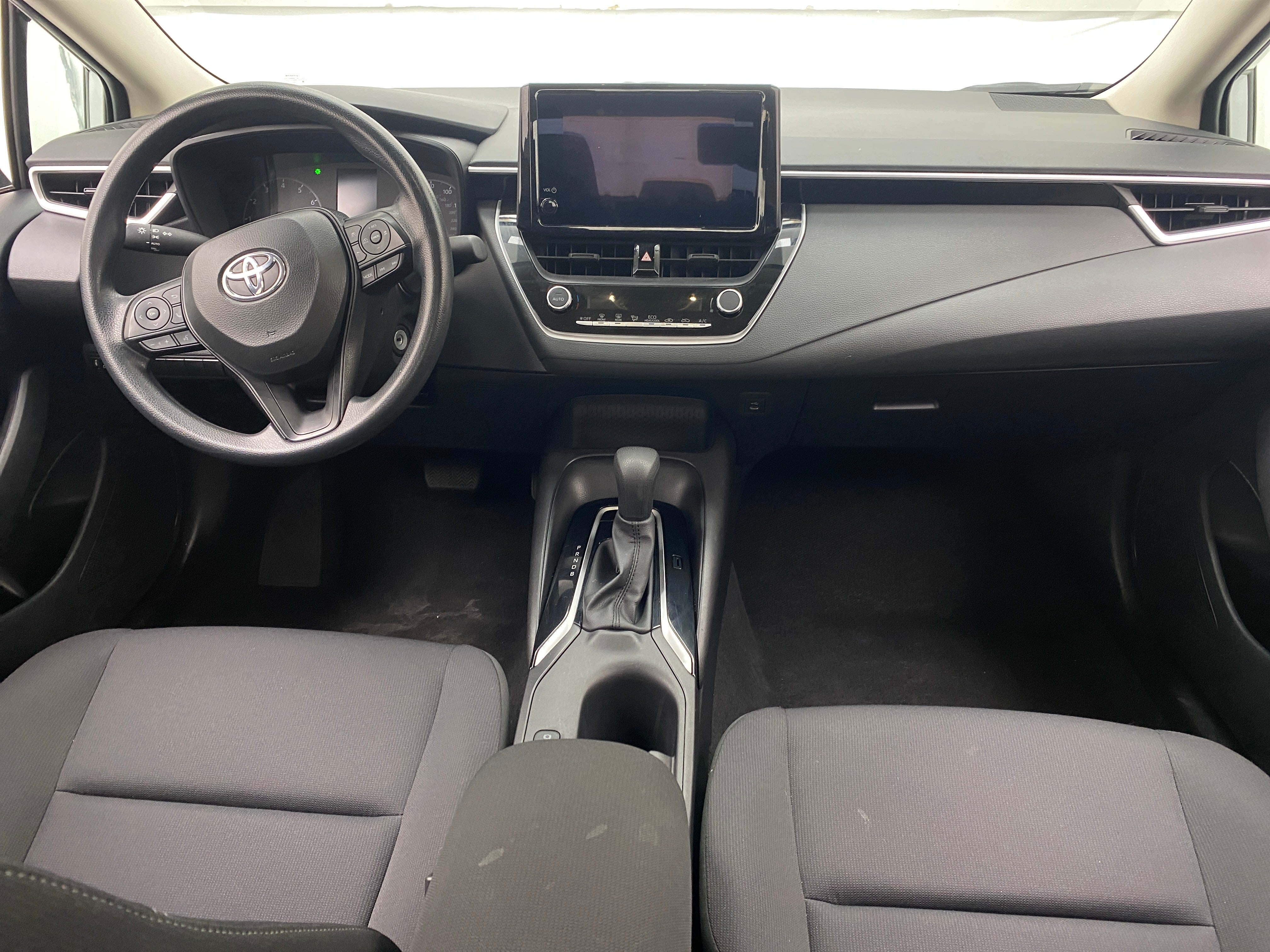 2024 Toyota Corolla LE 3