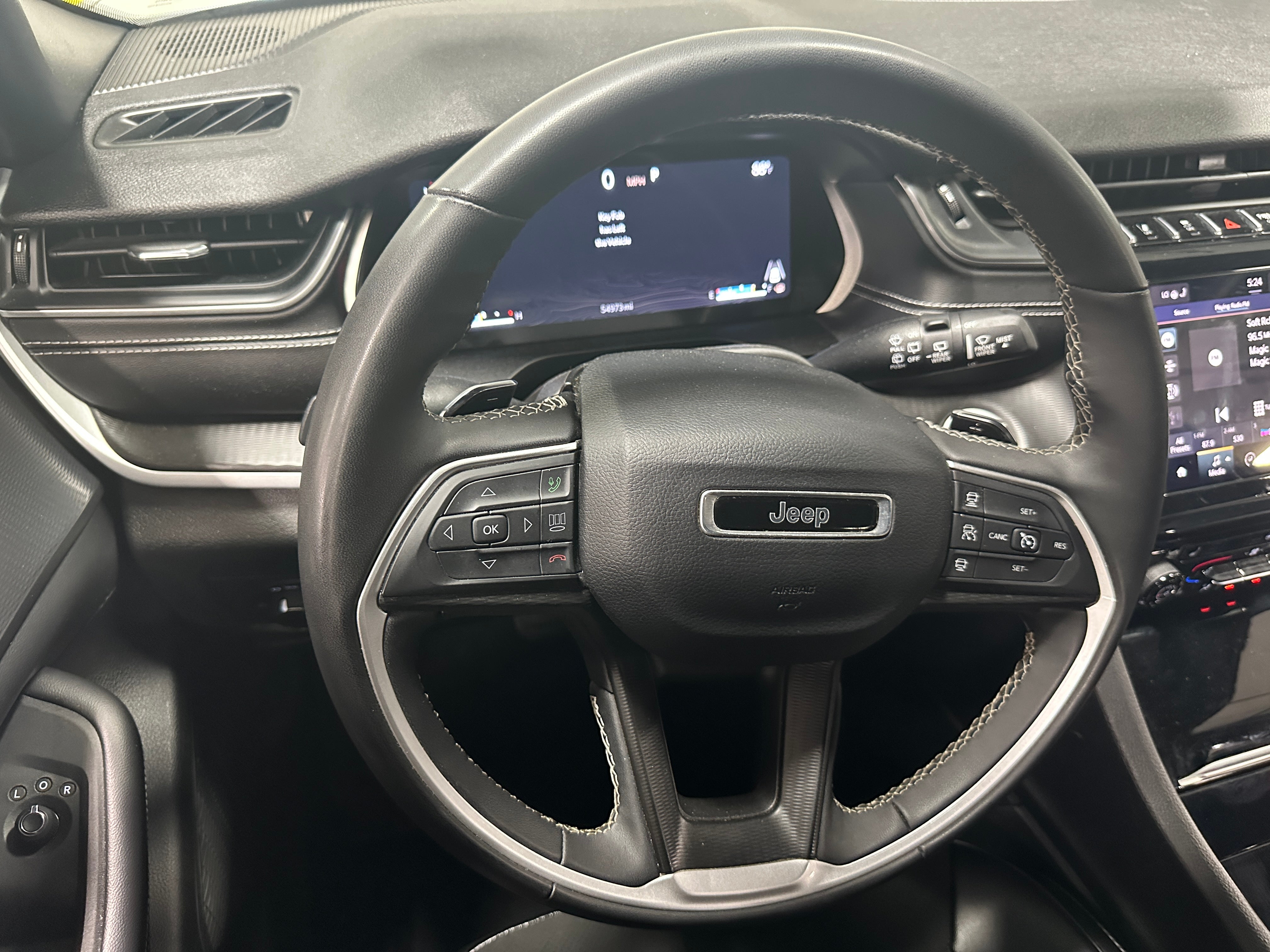2024 Jeep Grand Cherokee L Altitude 5