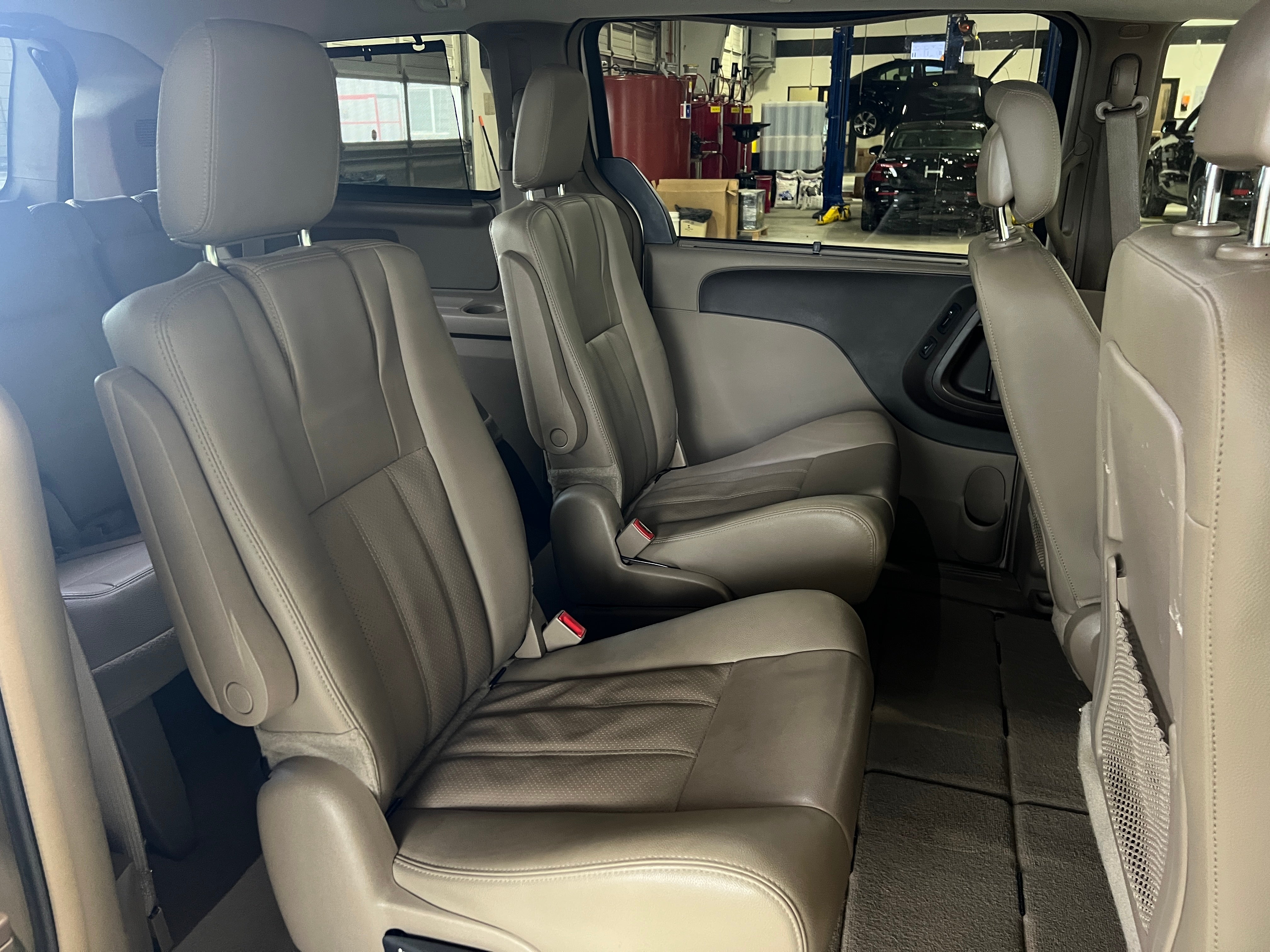 2015 Chrysler Town & Country Touring 5