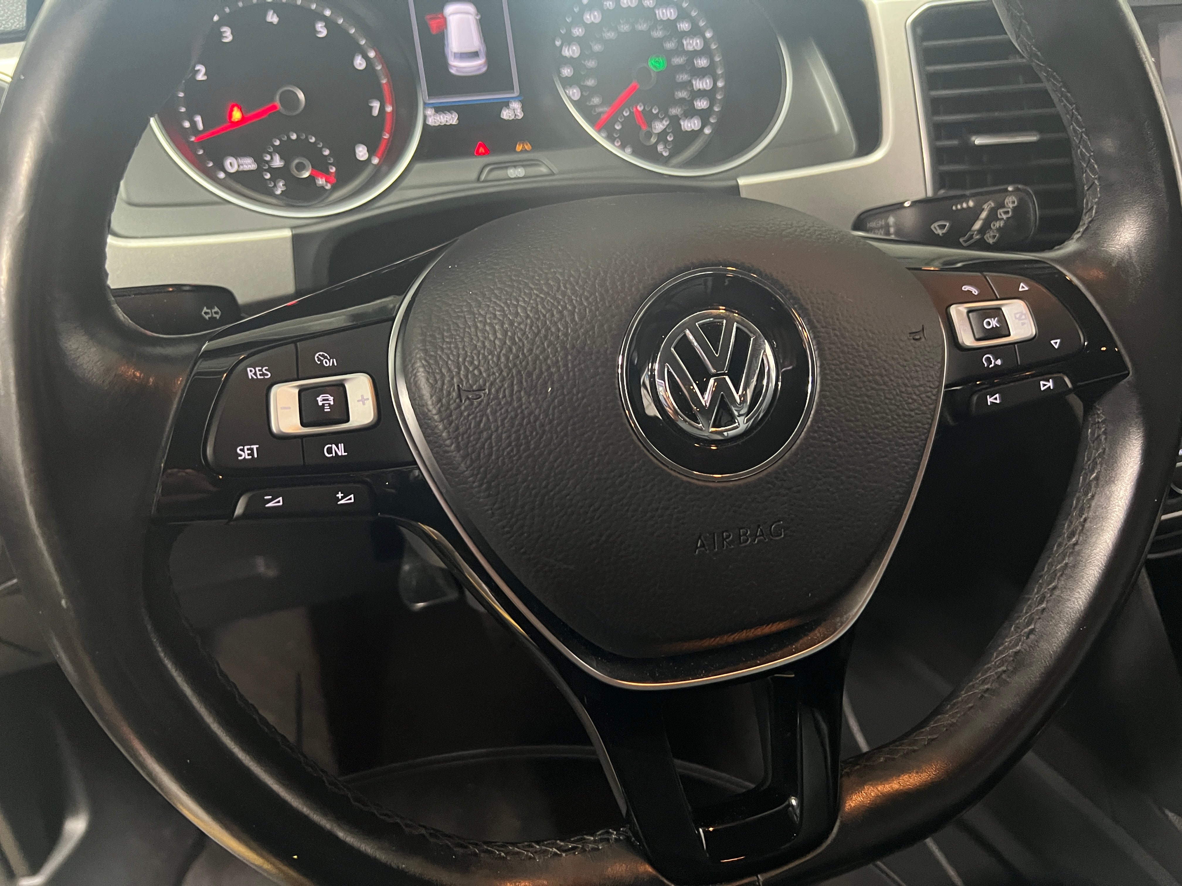 2018 Volkswagen Atlas SE 4