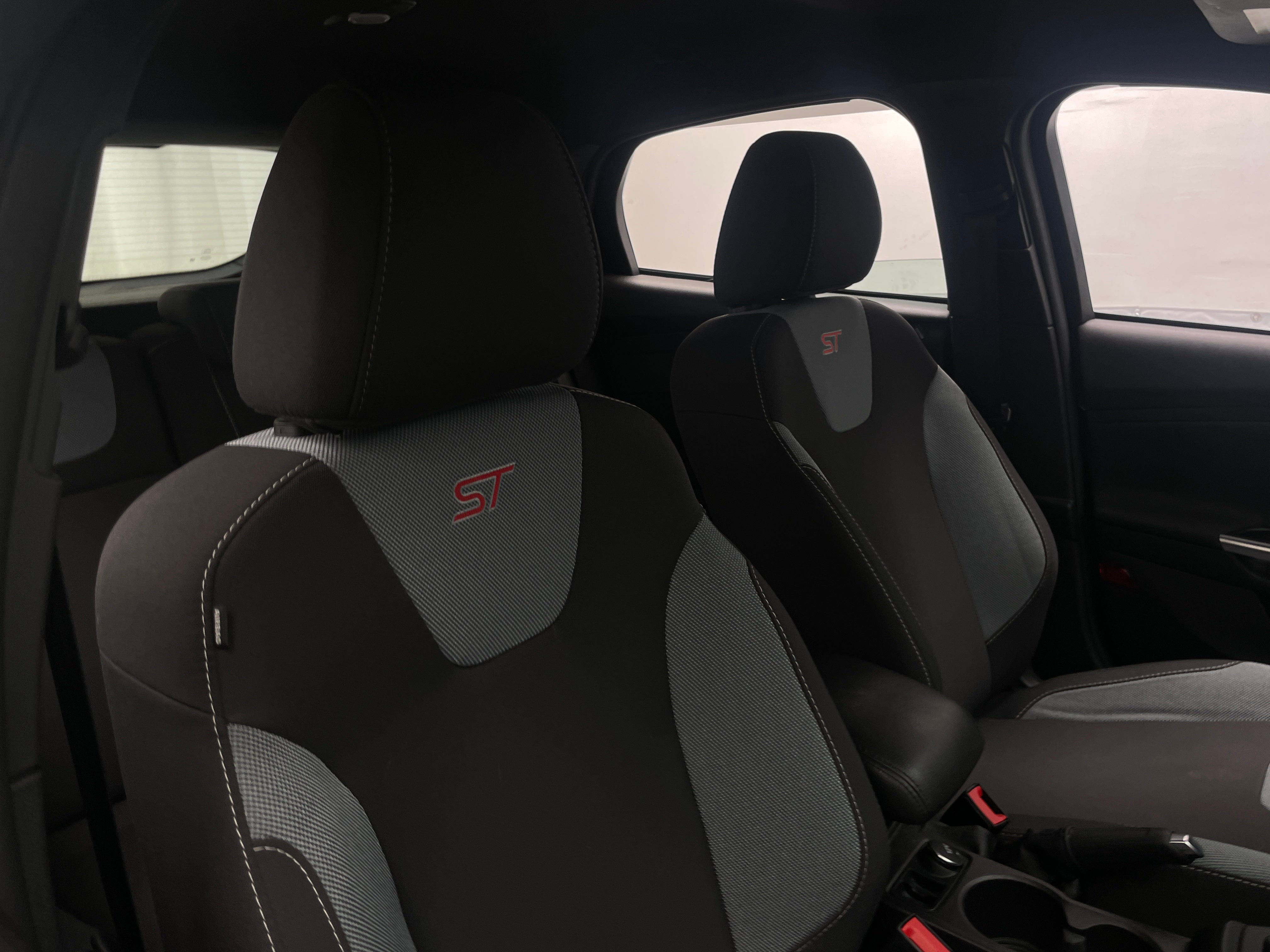 2014 Ford Focus SE 2