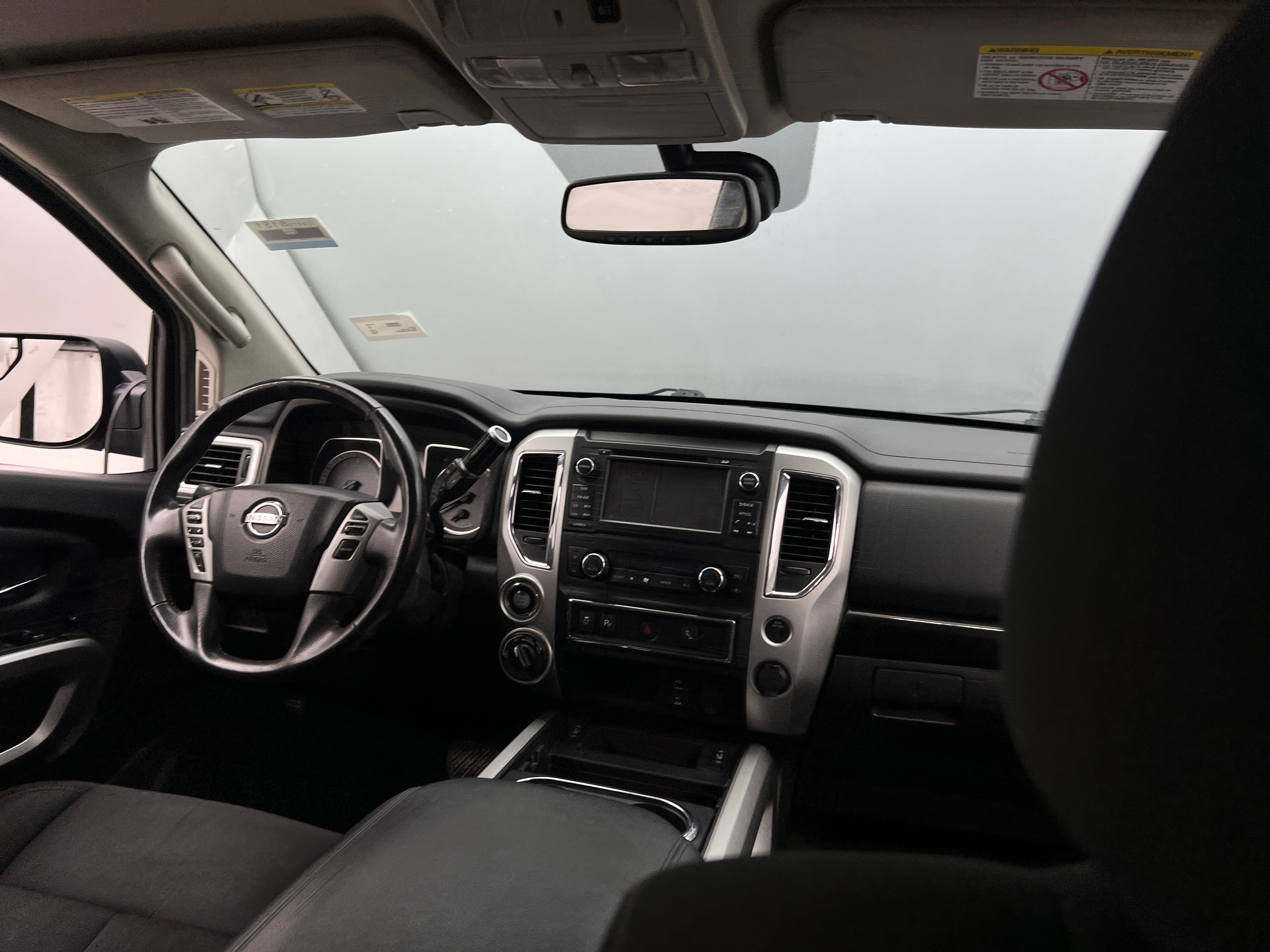 2018 Nissan Titan SV 3