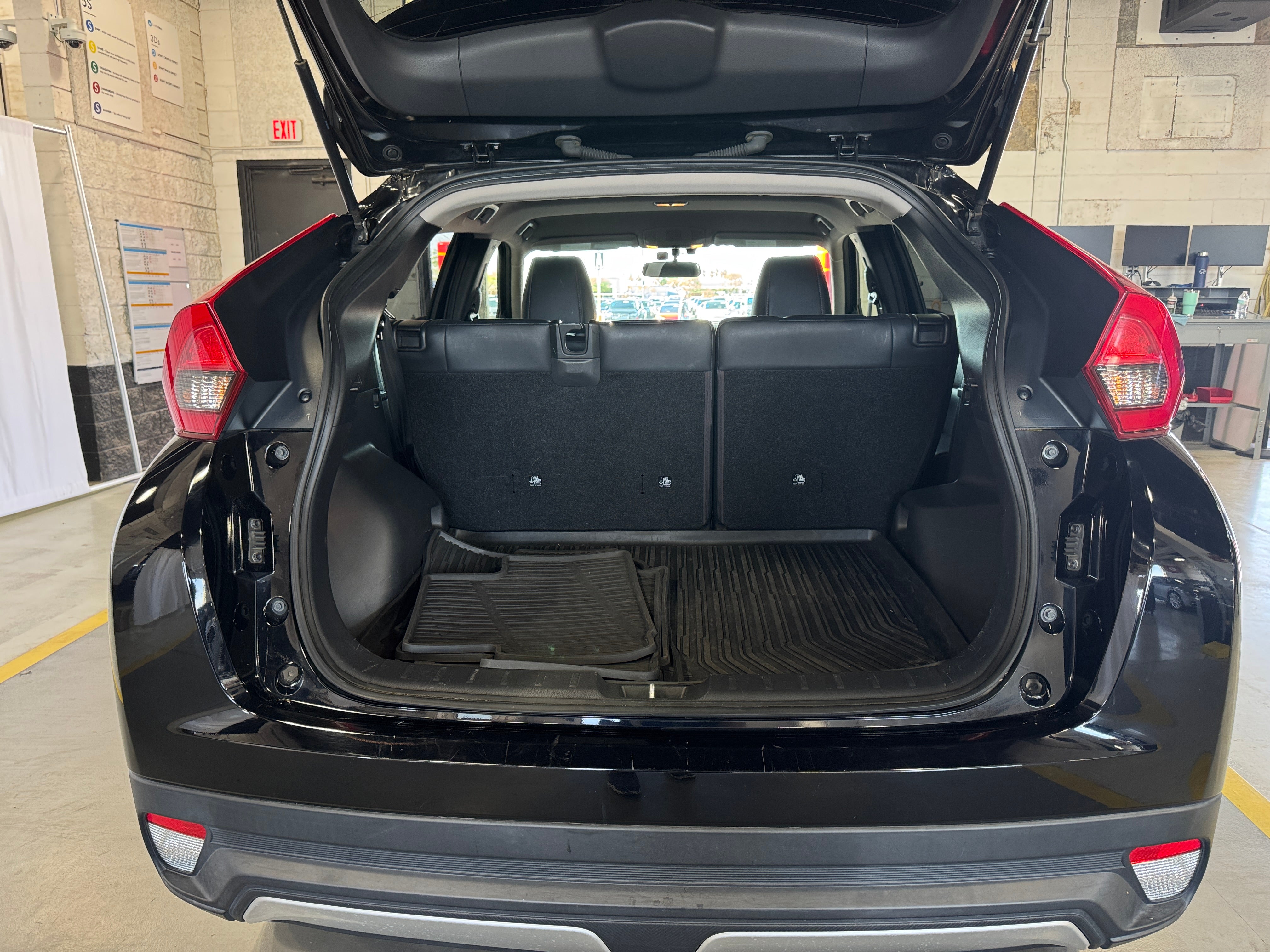 2019 Mitsubishi Eclipse Cross SEL 6
