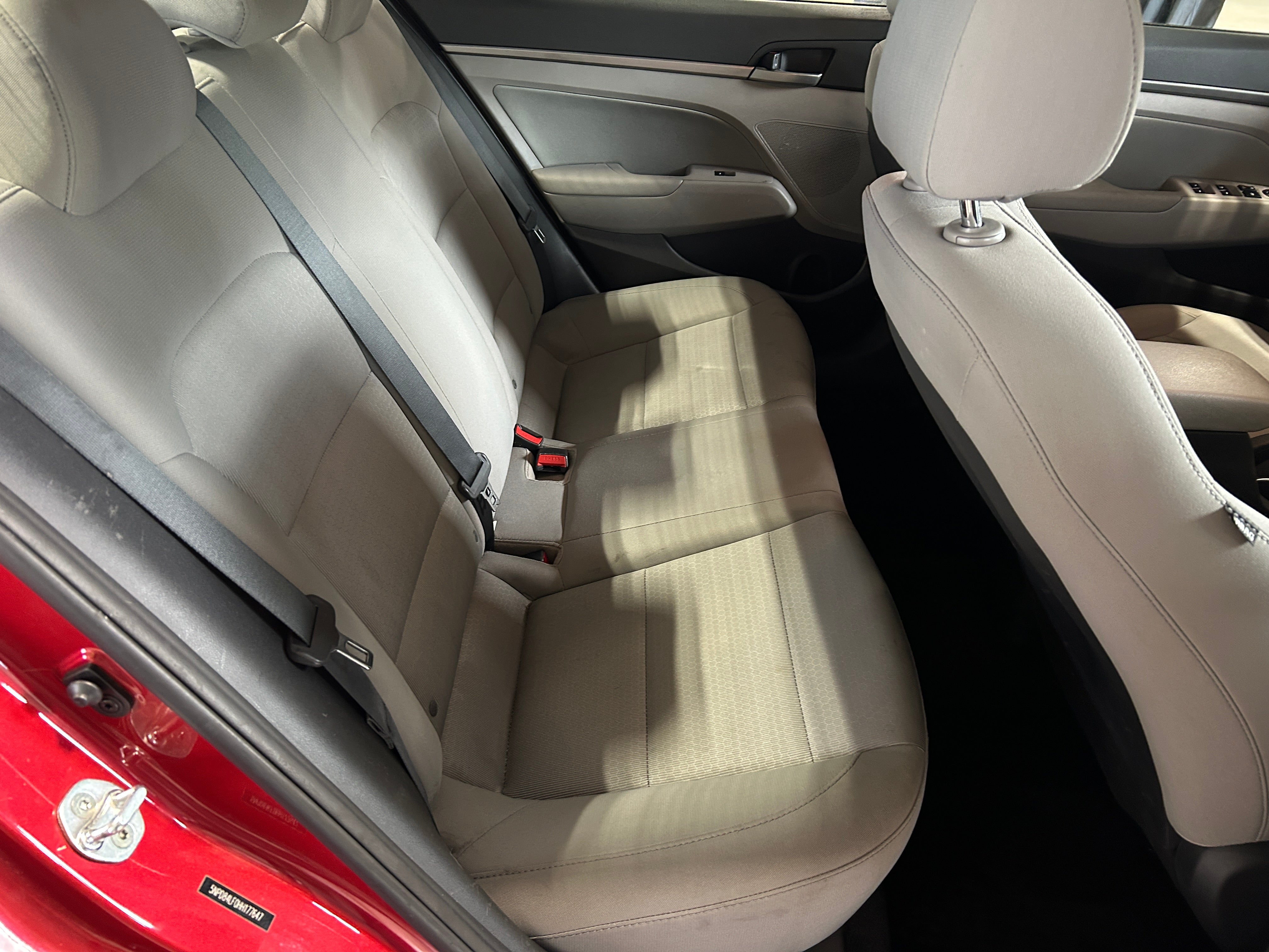 2017 Hyundai Elantra SE 6