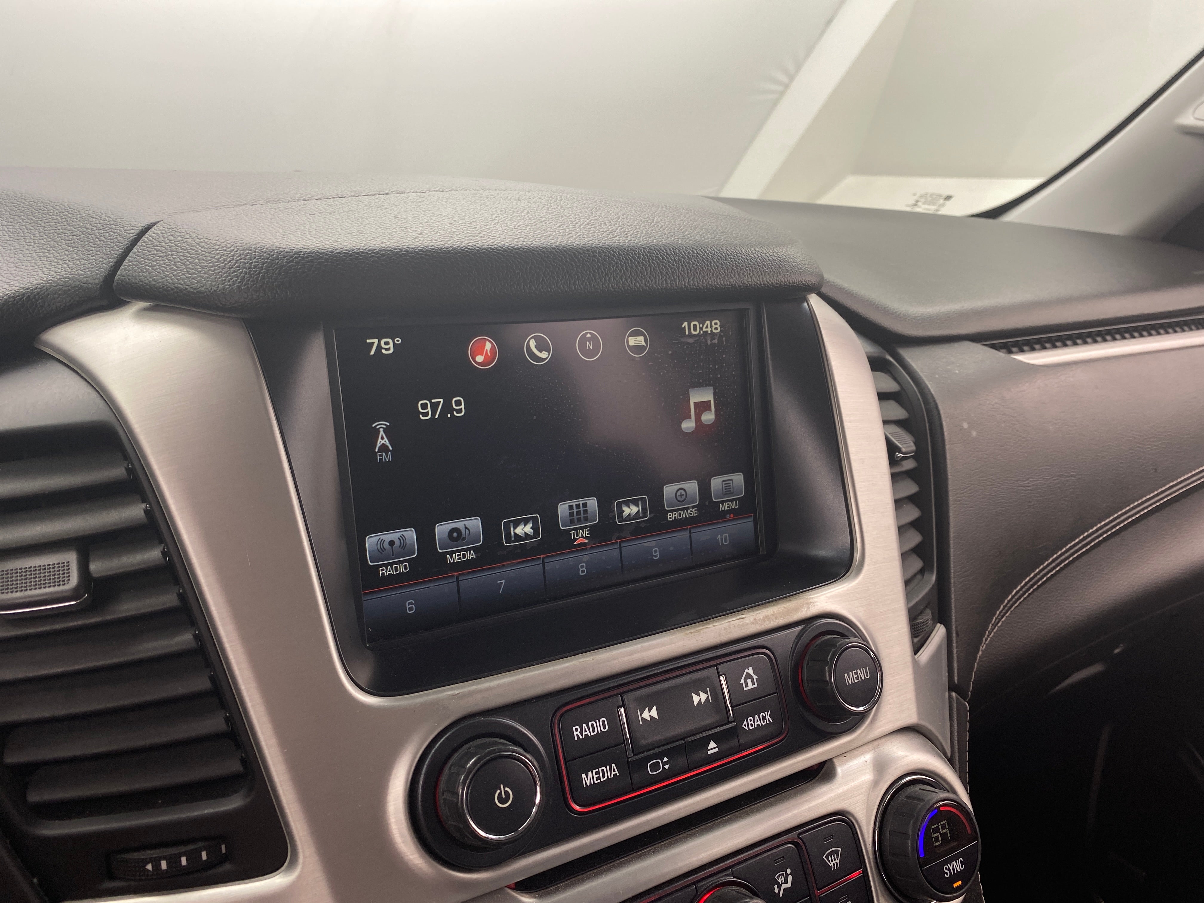 2016 GMC Yukon XL SLE 4