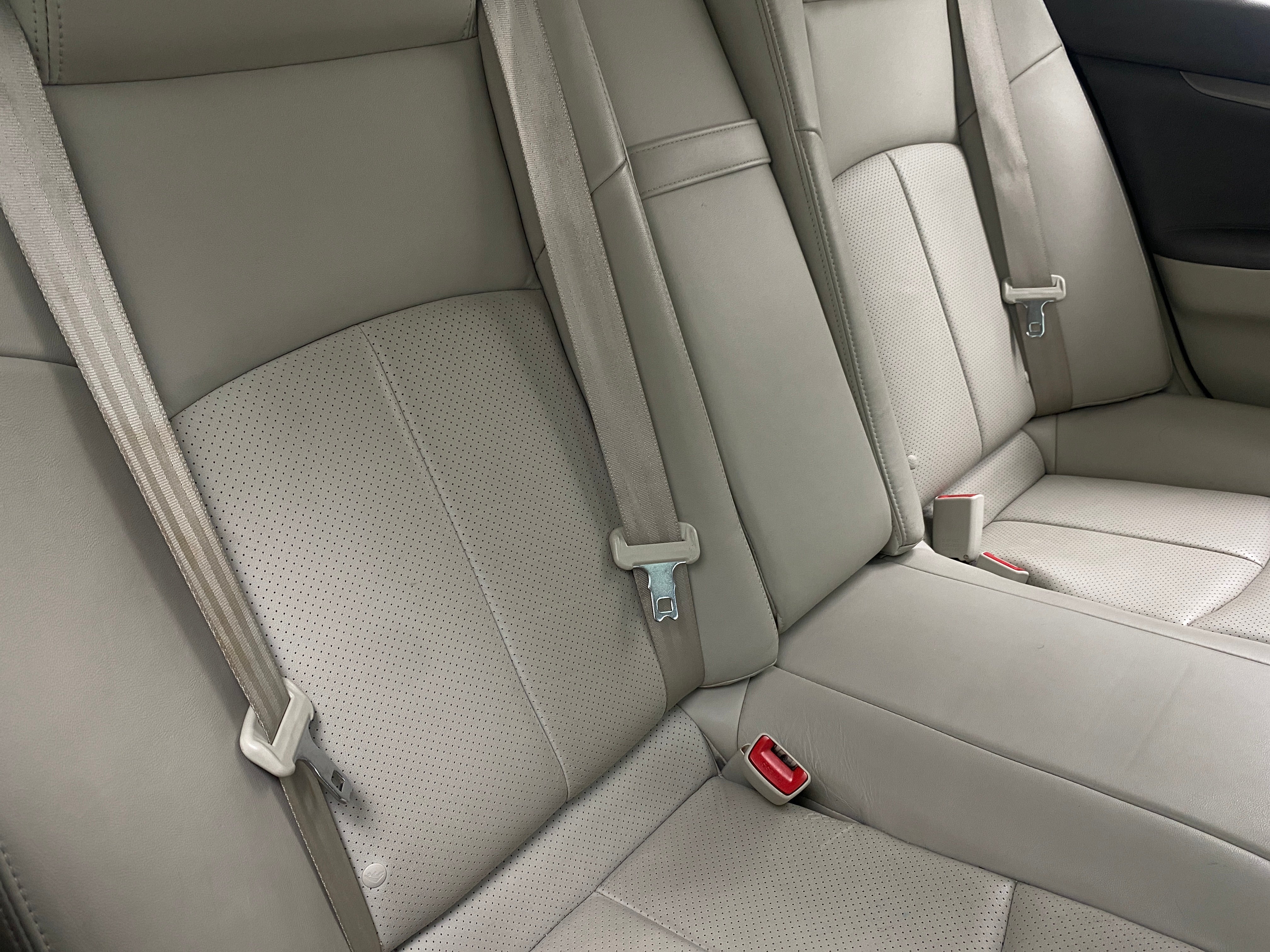 2013 INFINITI G37 X 5