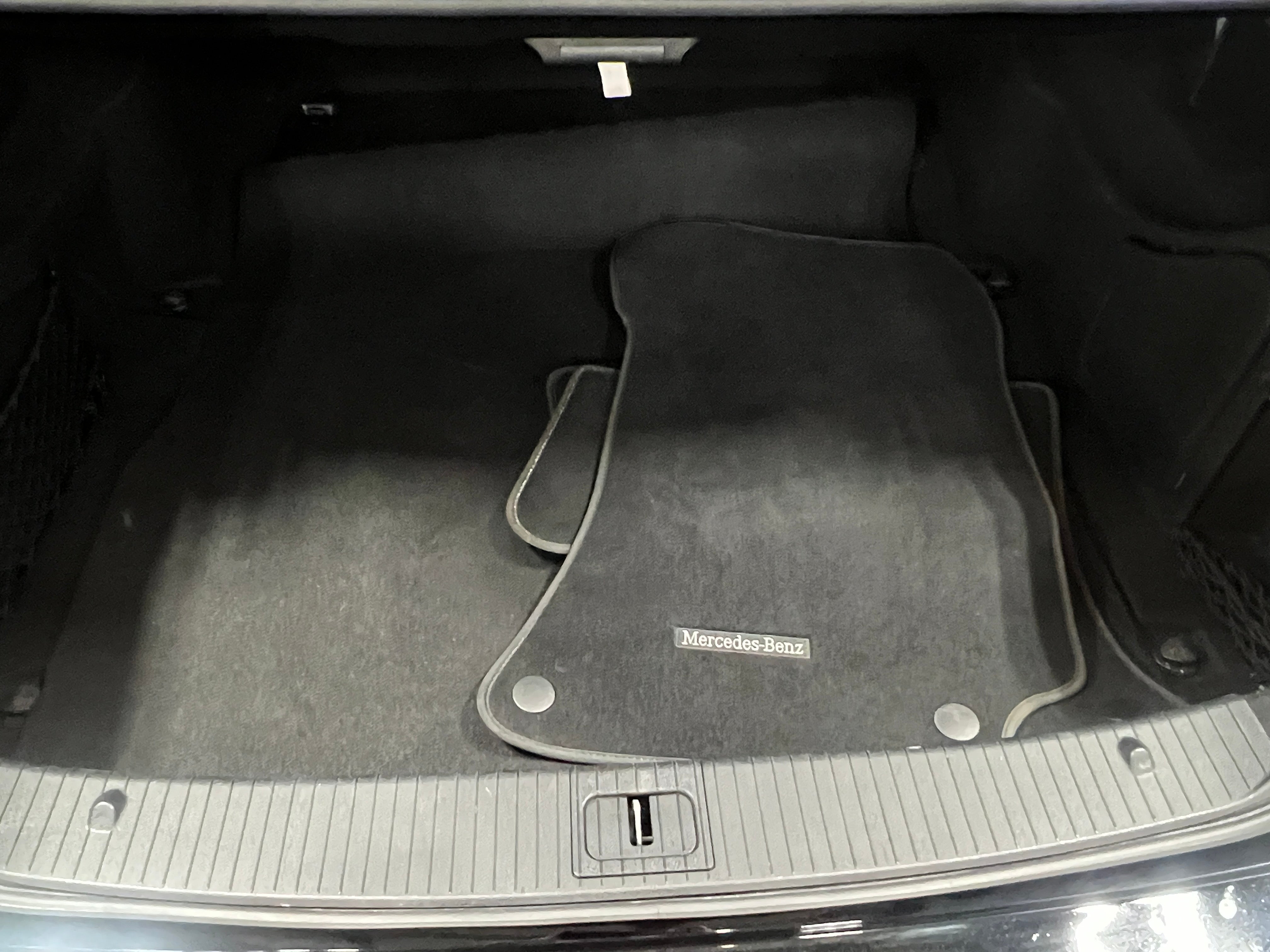 2010 Mercedes-Benz E-Class E 550 6