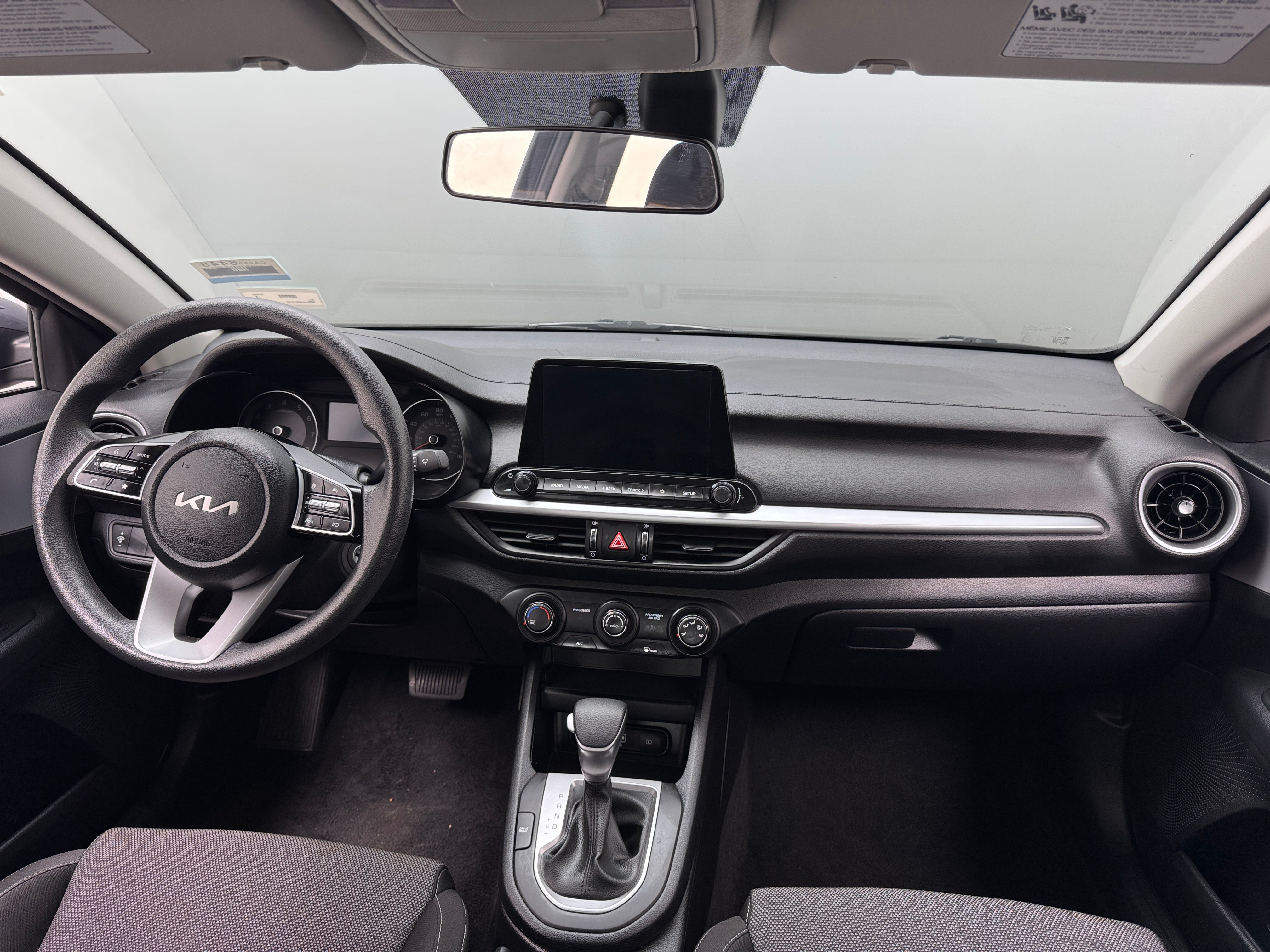 2024 Kia Forte LXS 3