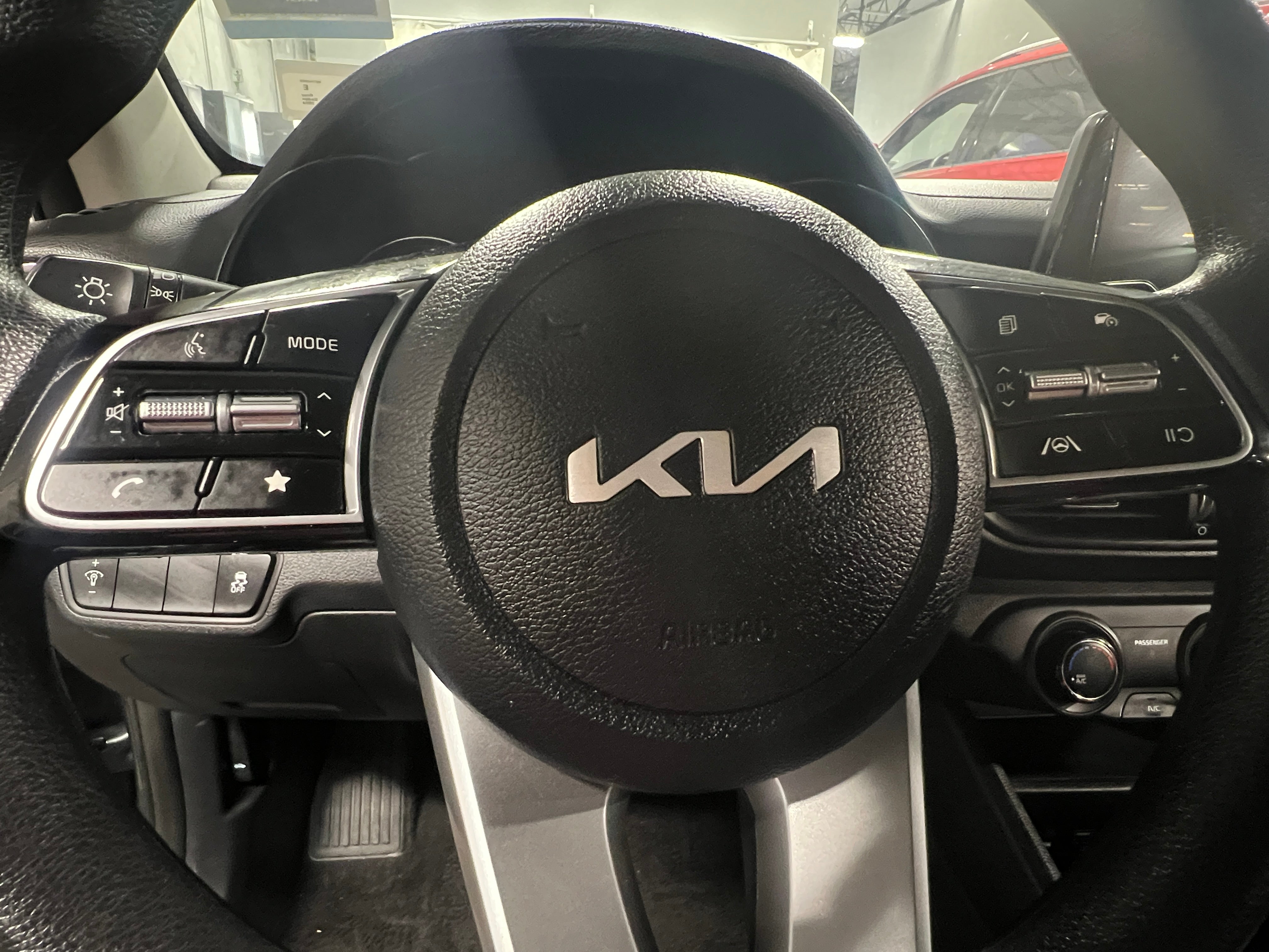 2024 Kia Forte LXS 5