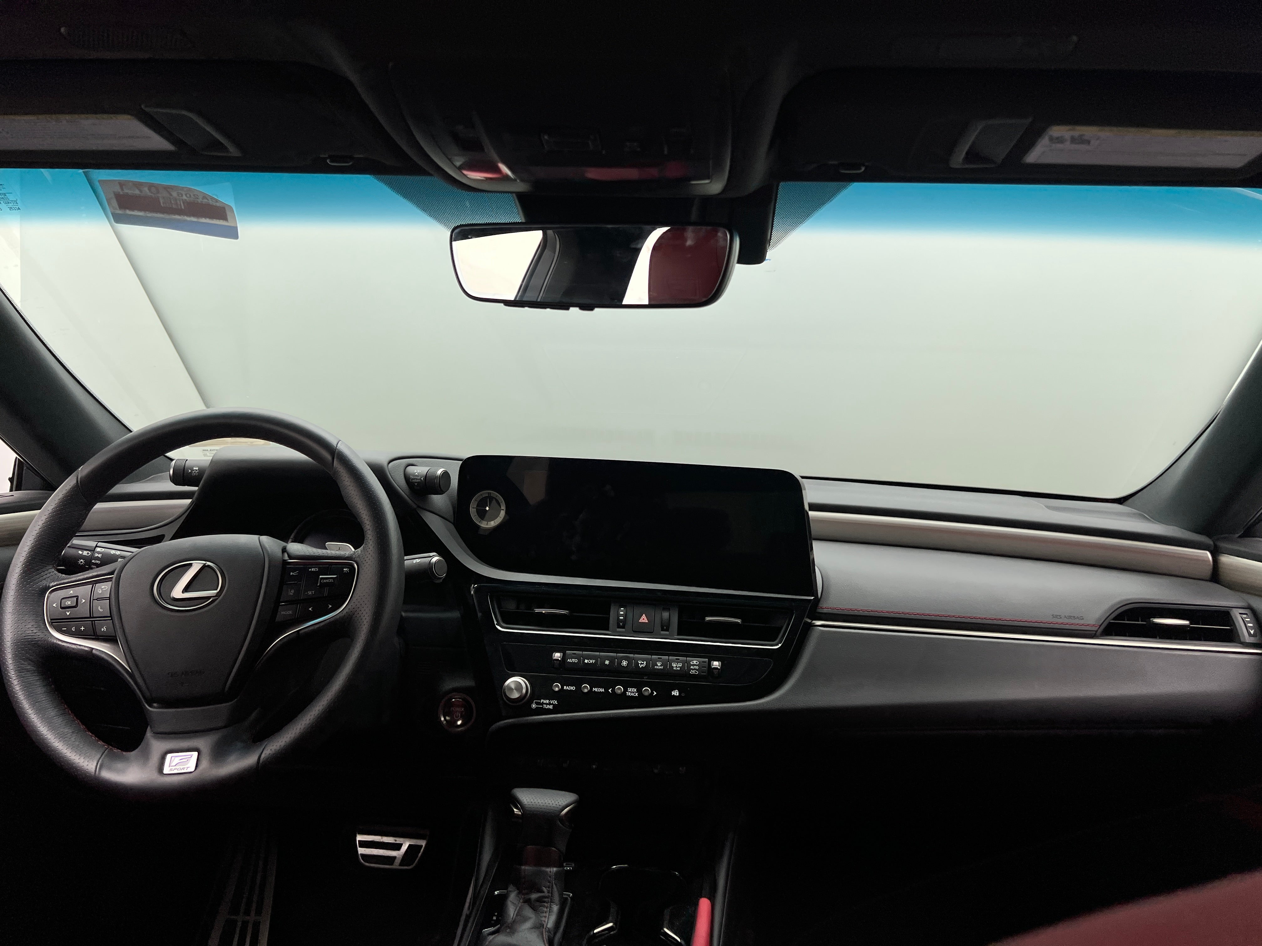 2023 Lexus ES Hybrid 300h F Sport 3