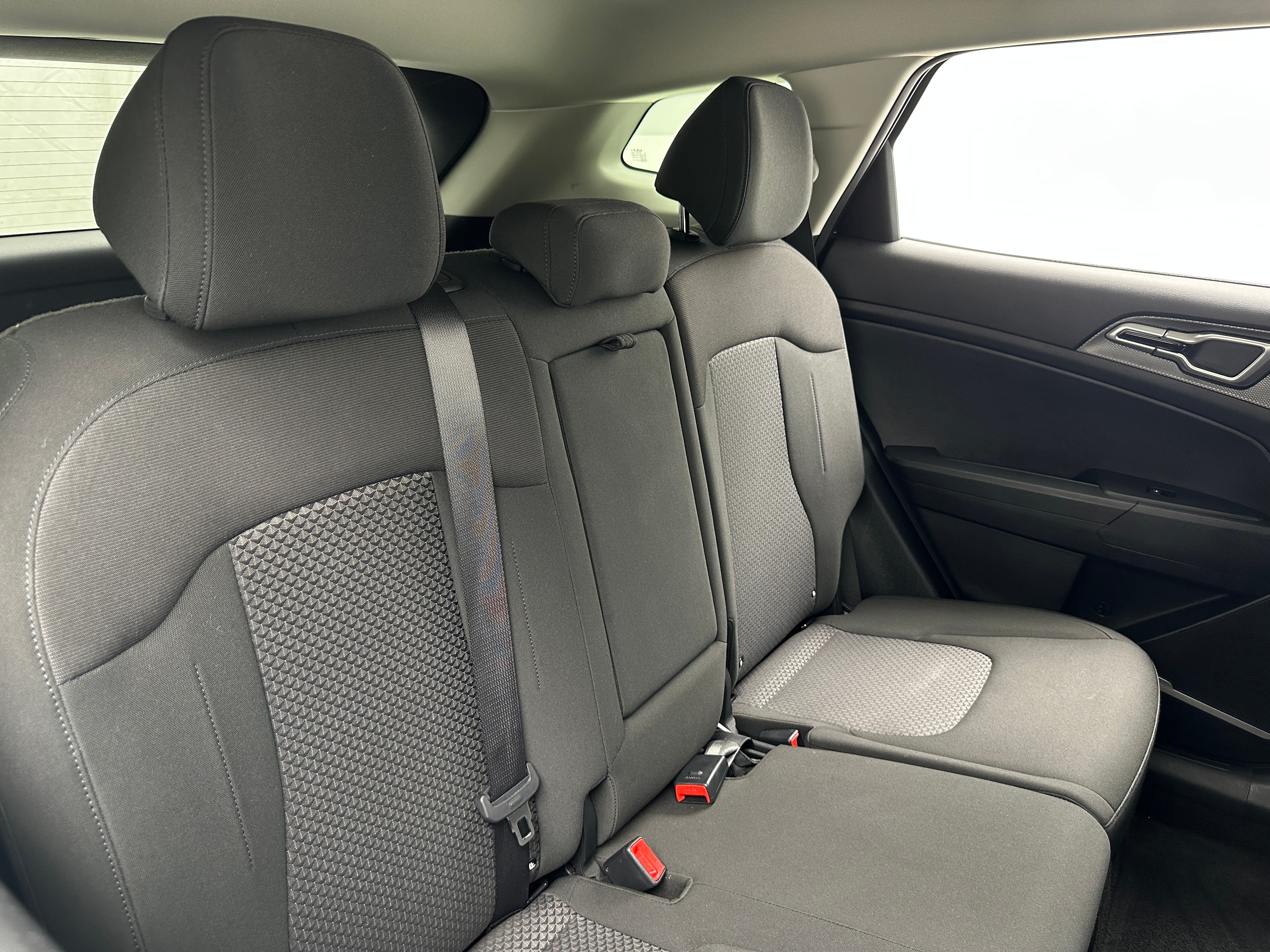 2024 Kia Sportage LX 6