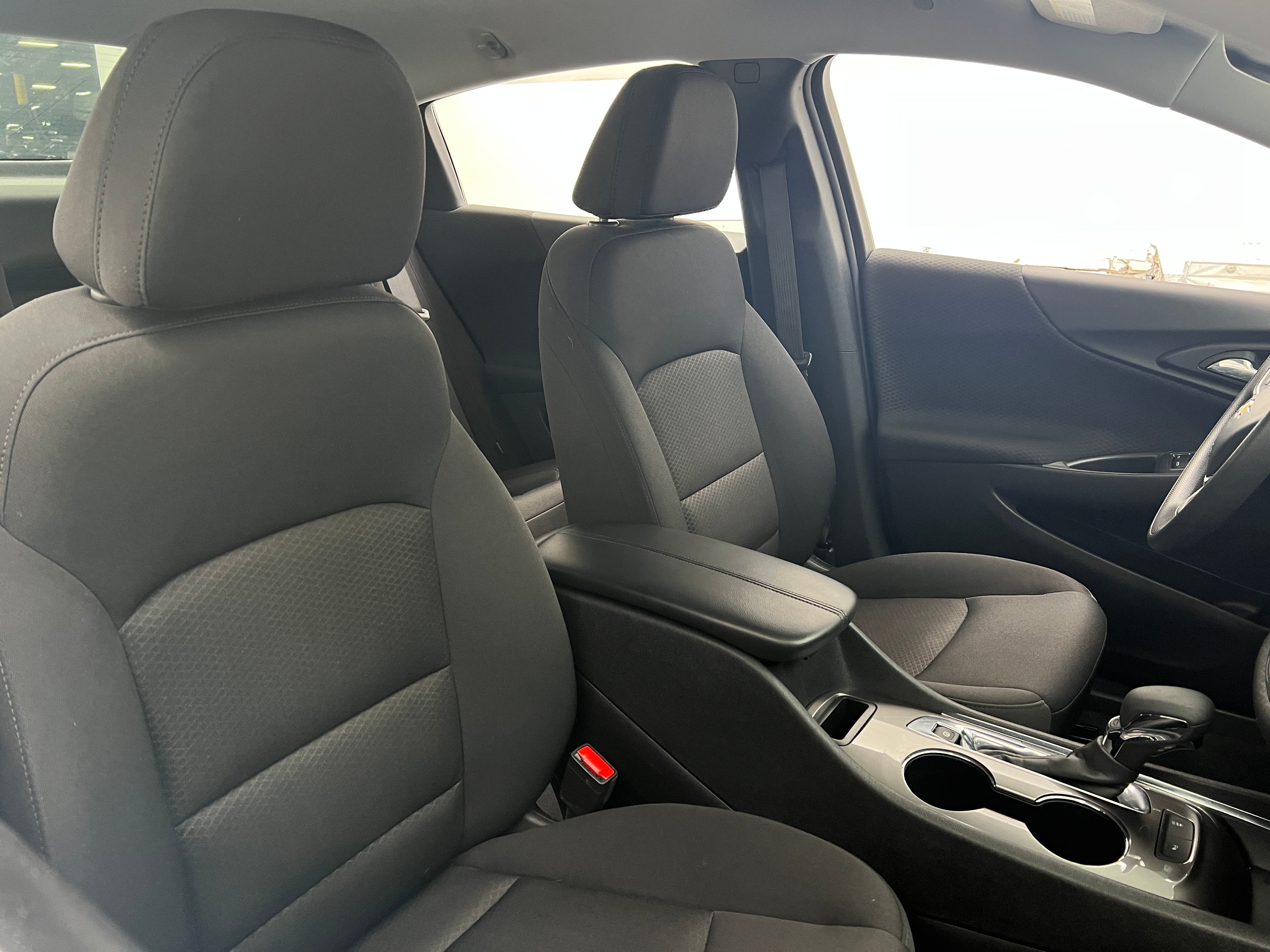 2023 Chevrolet Malibu LT 2