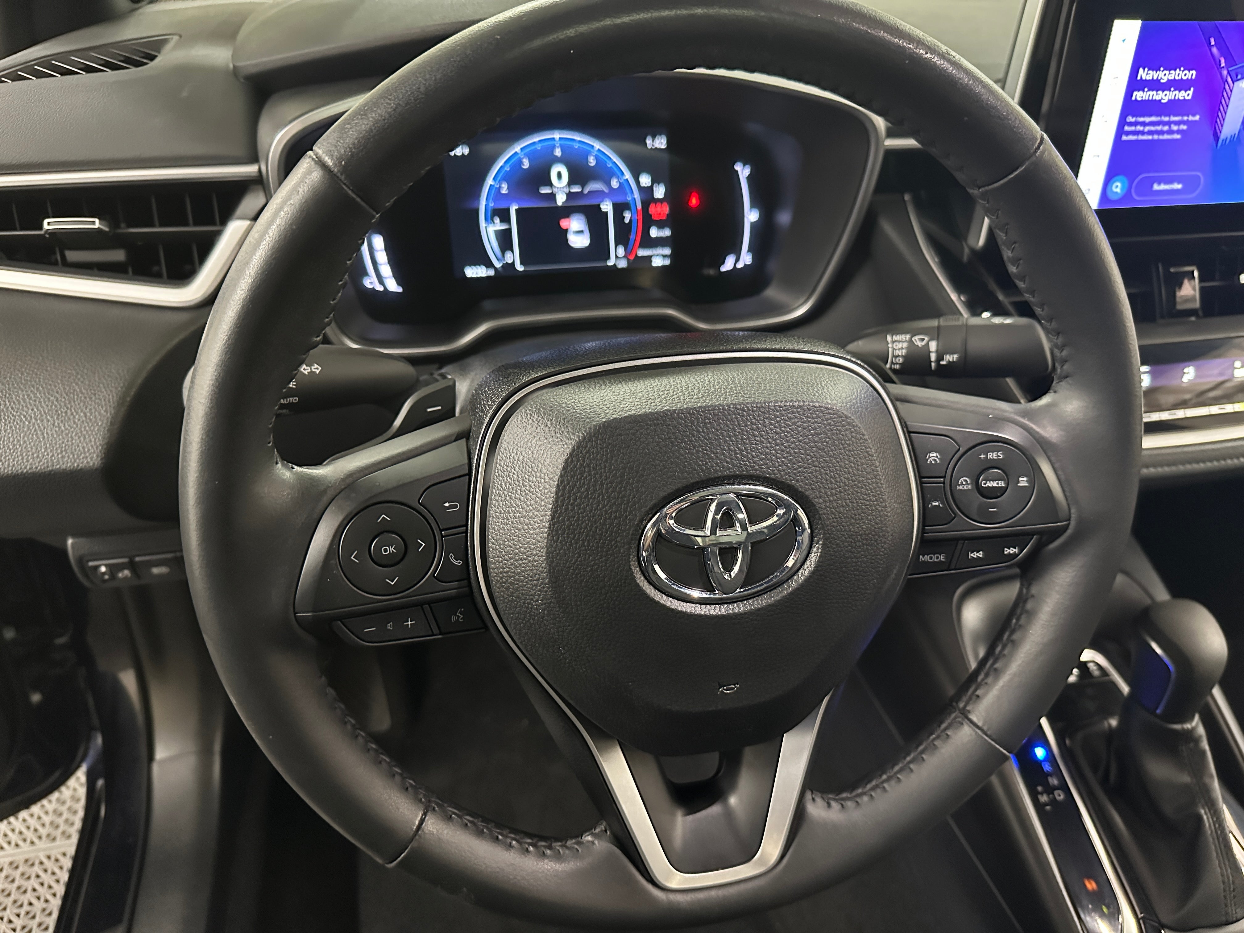 2024 Toyota Corolla XSE 4