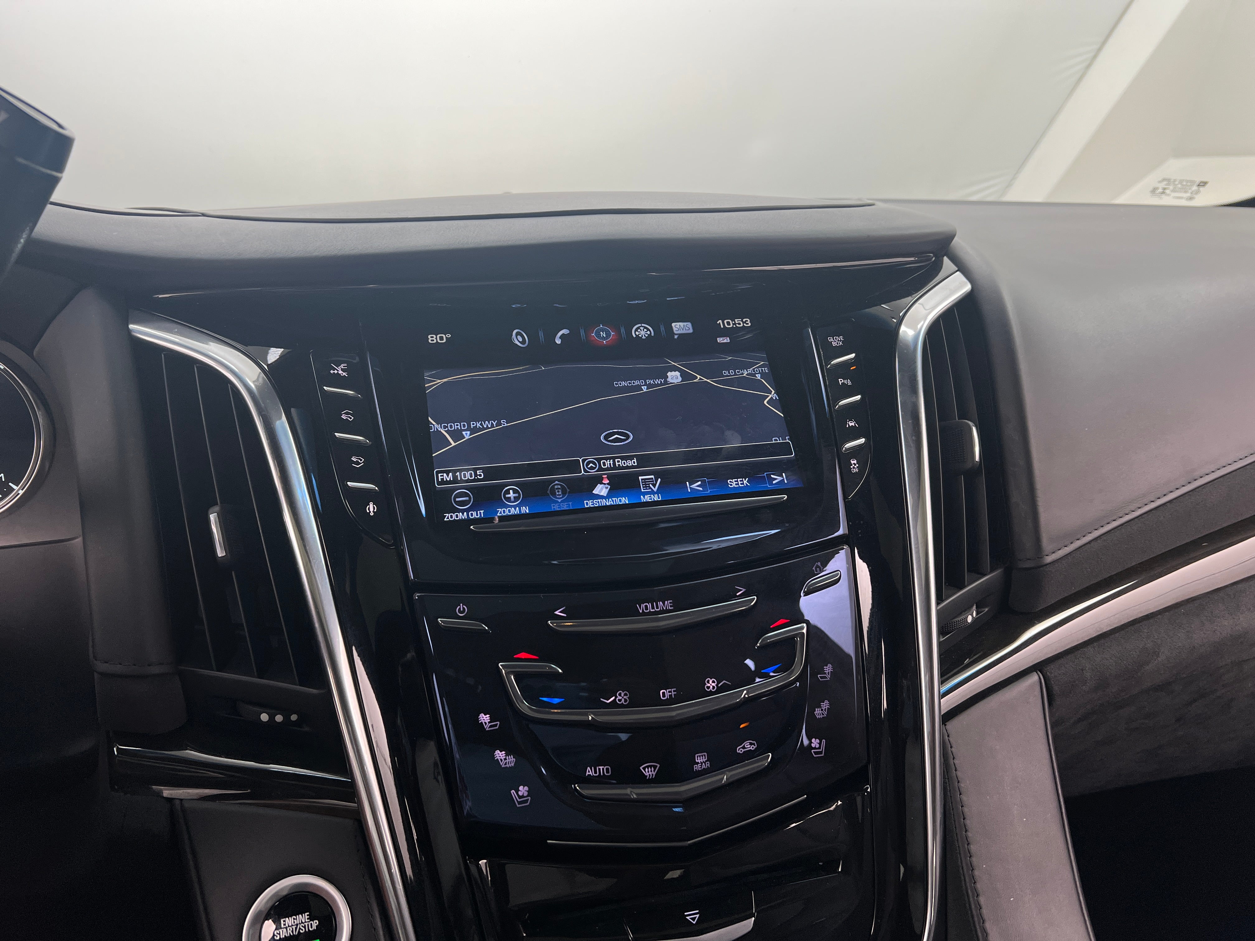 2016 Cadillac Escalade Platinum 3