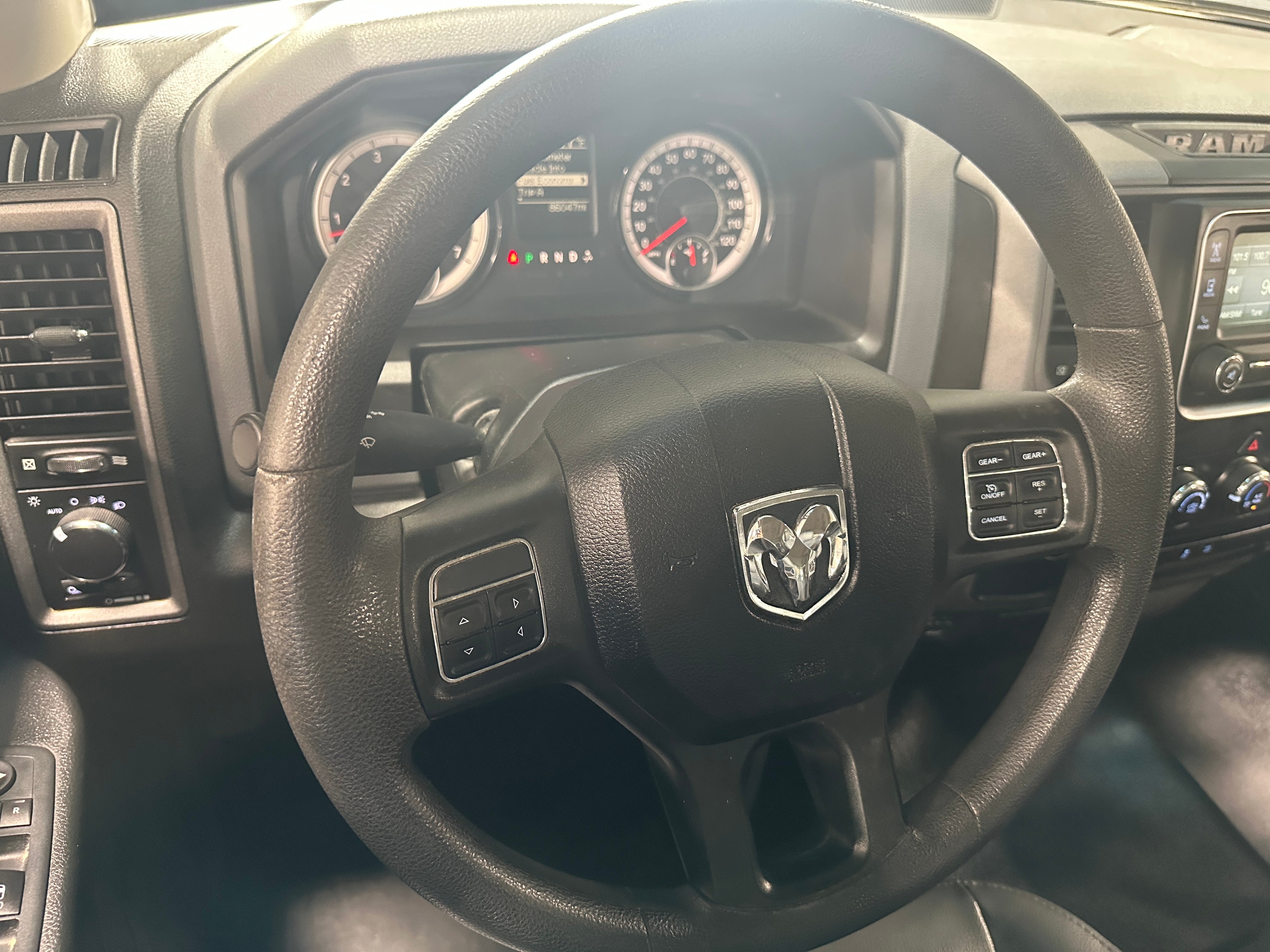 2019 RAM 1500 Classic Tradesman 5