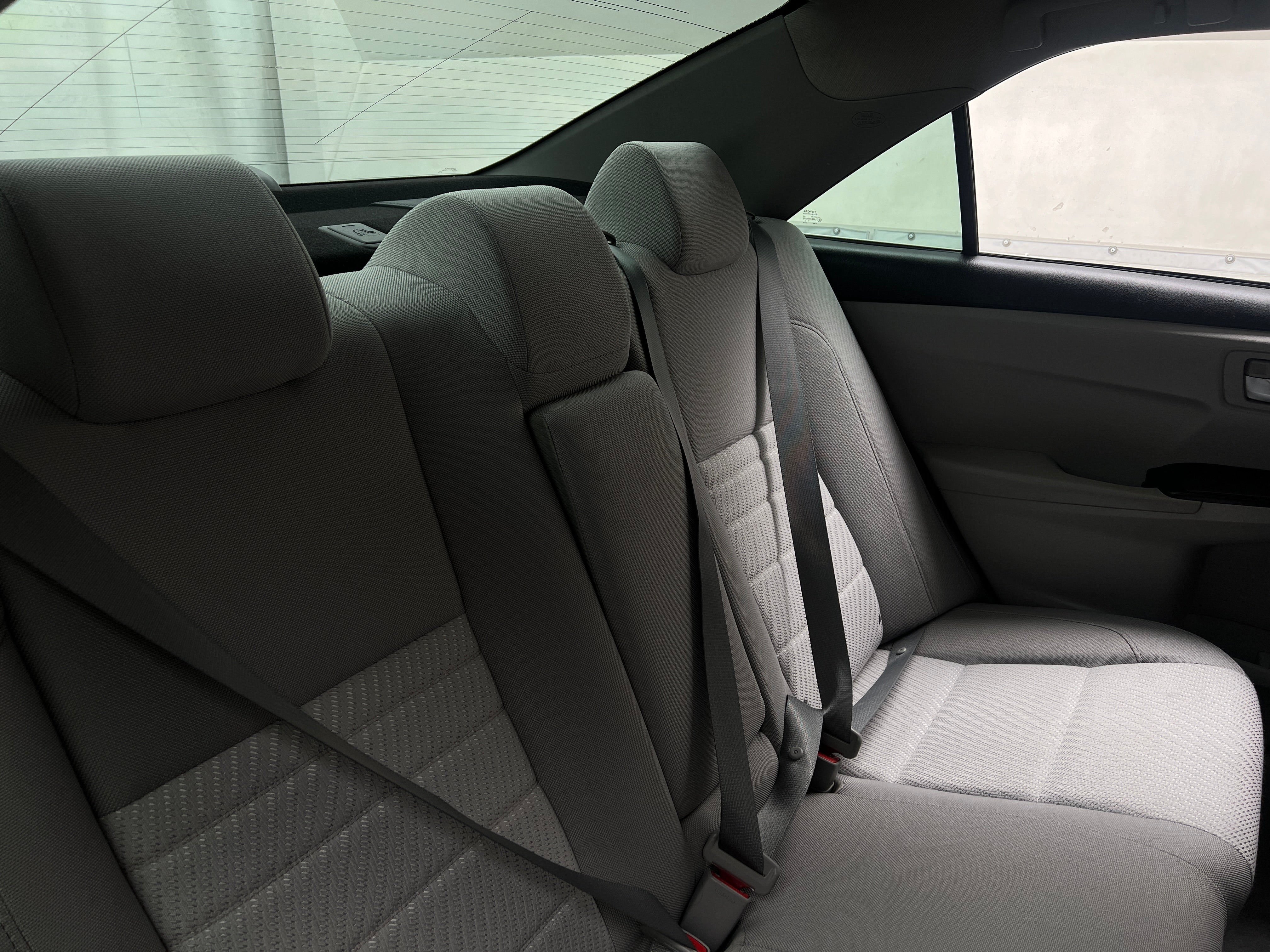 2017 Toyota Camry LE 6