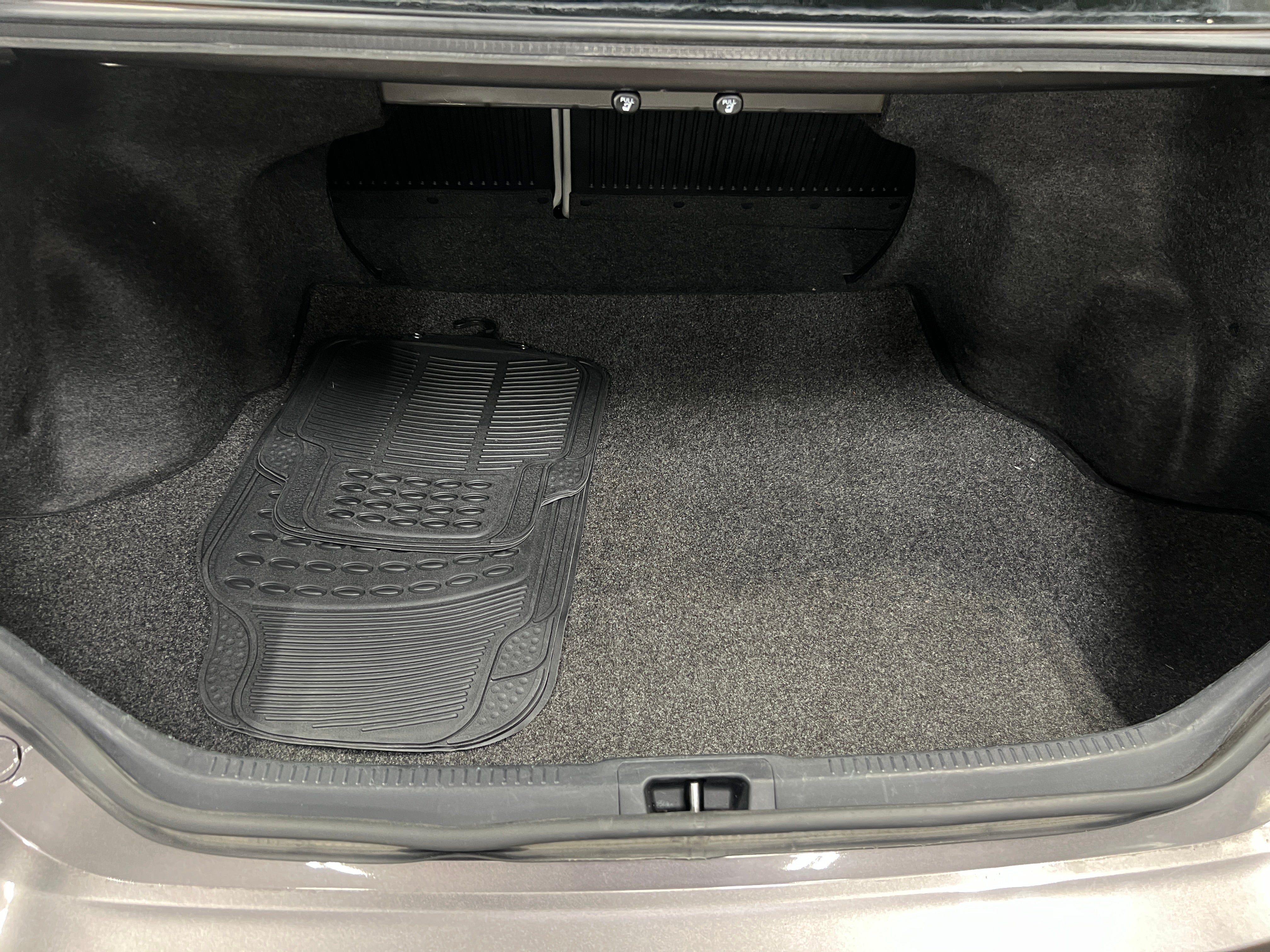 2017 Toyota Camry LE 7