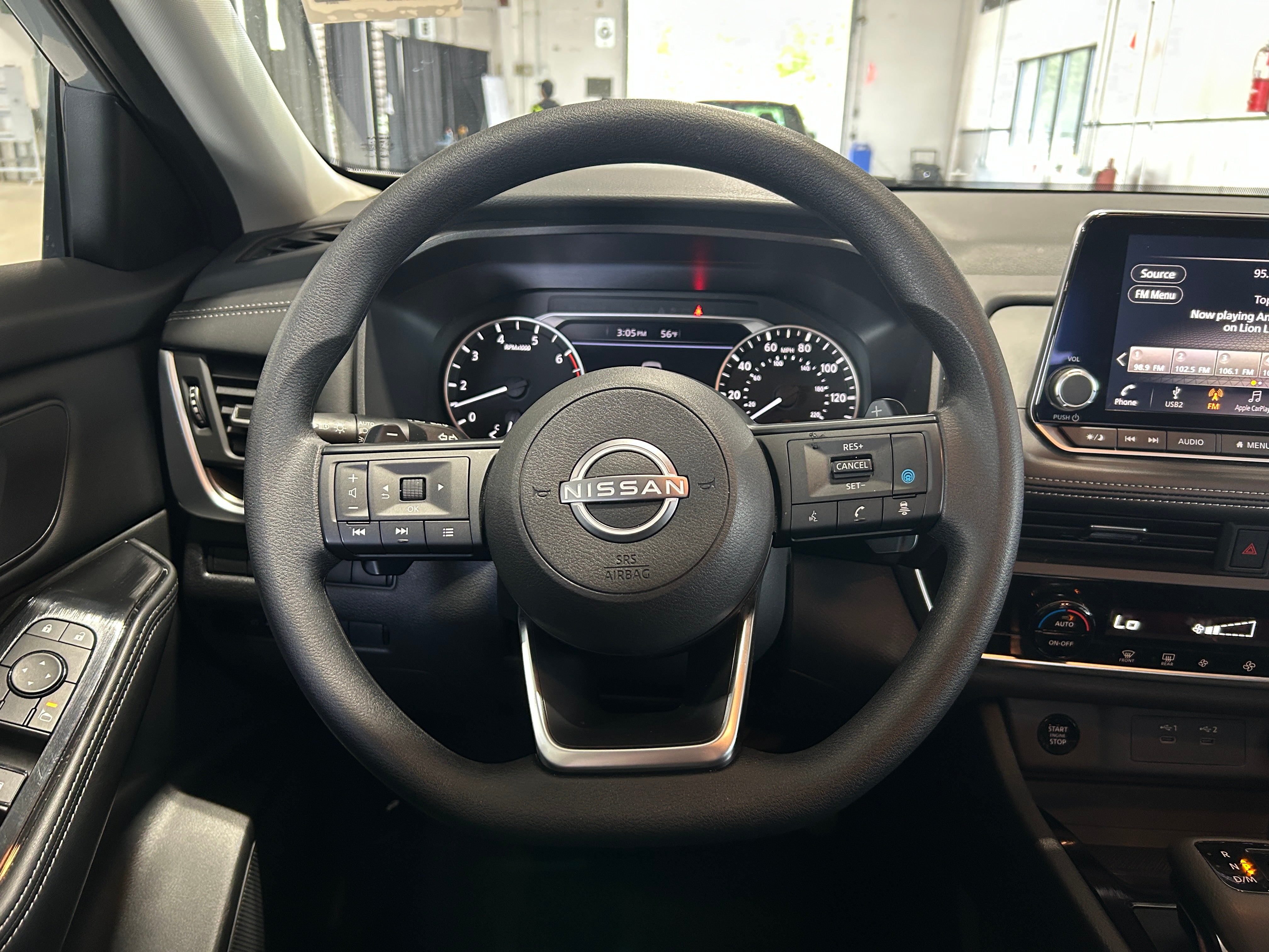 2024 Nissan Rogue SV 5