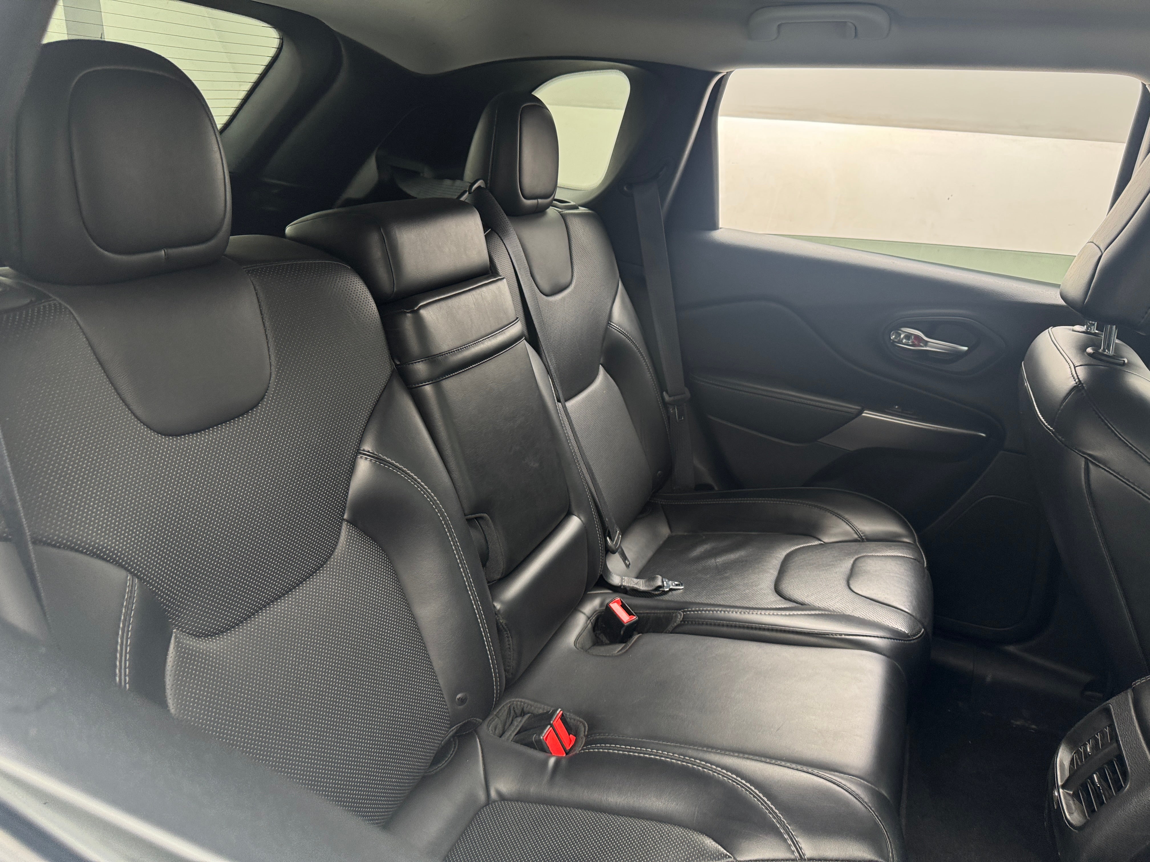 2019 Jeep Cherokee Limited Edition 5