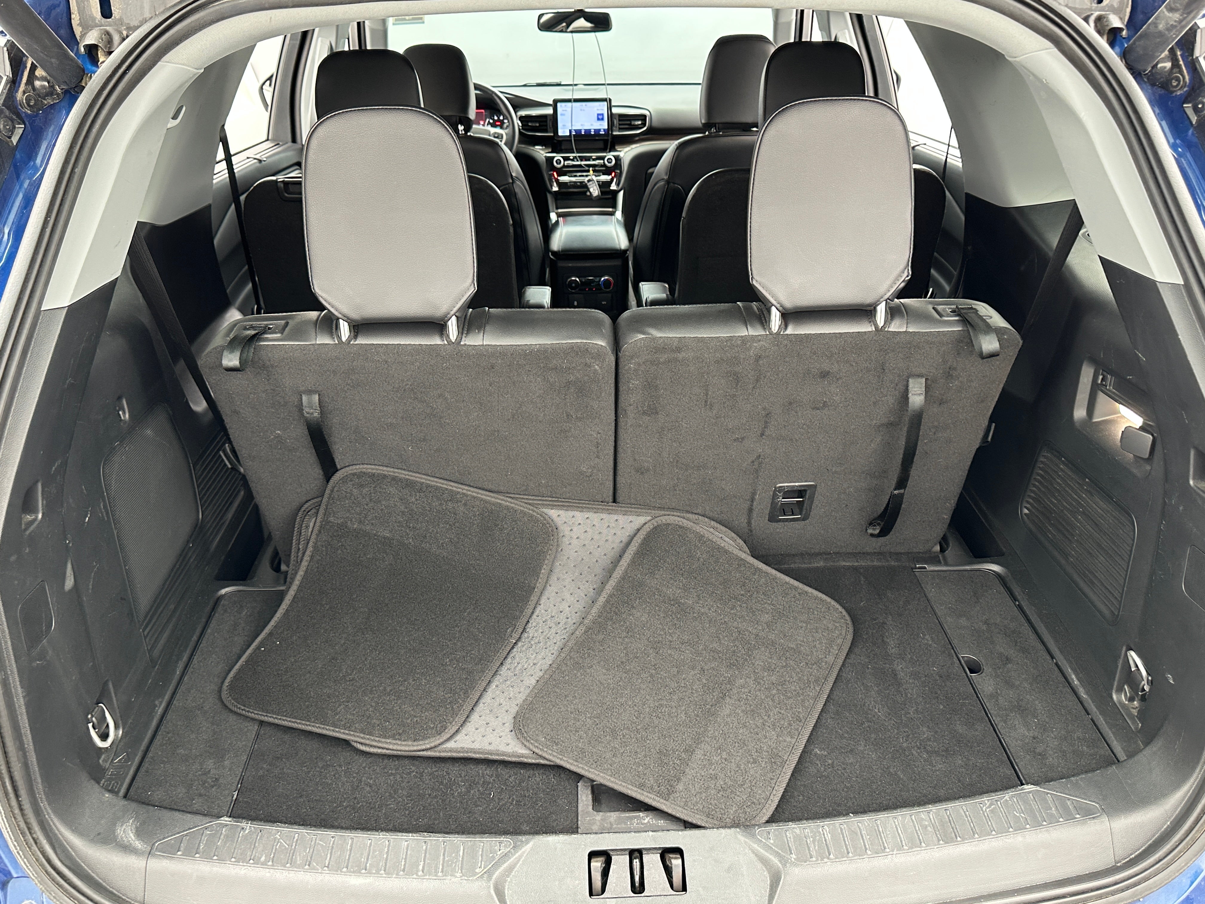 2023 Ford Explorer Limited 6