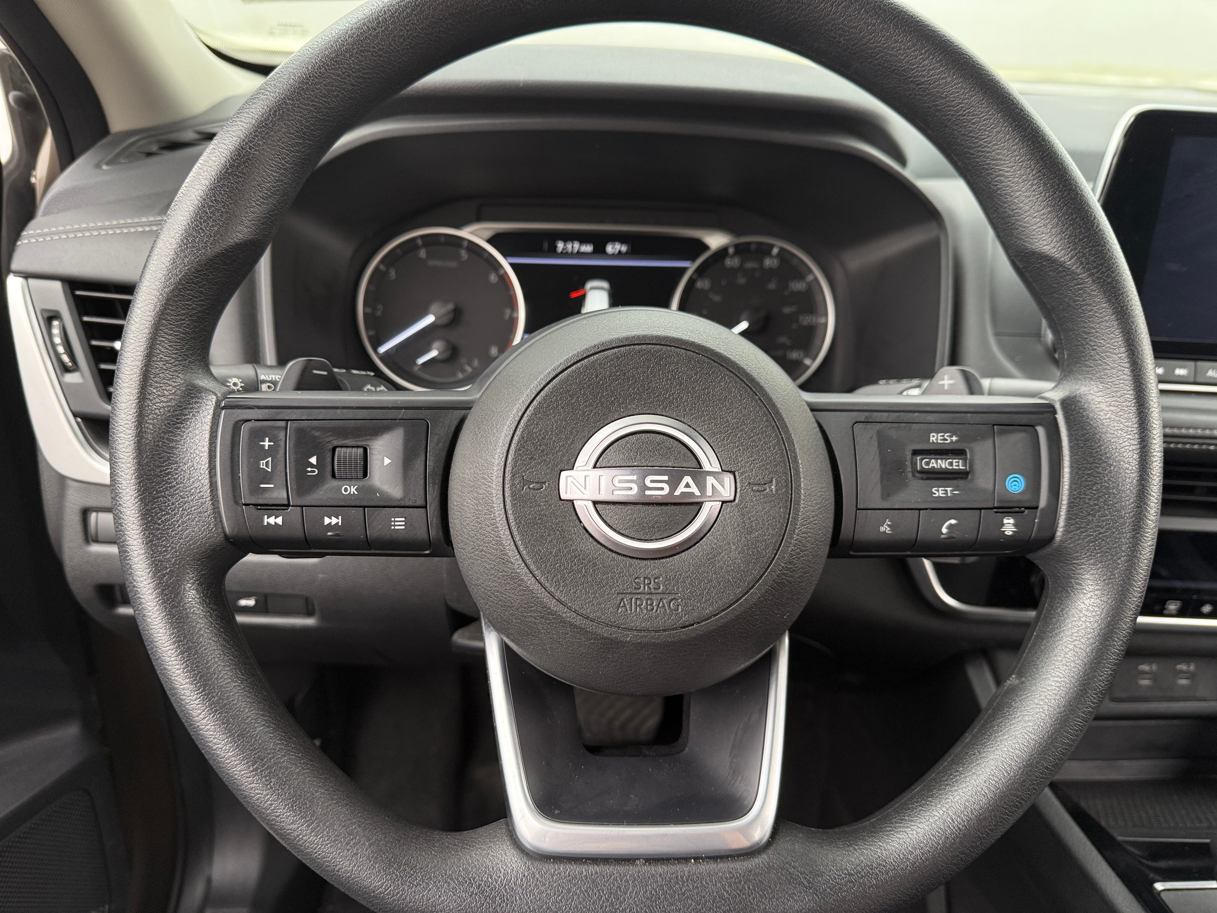 2024 Nissan Rogue SV 5