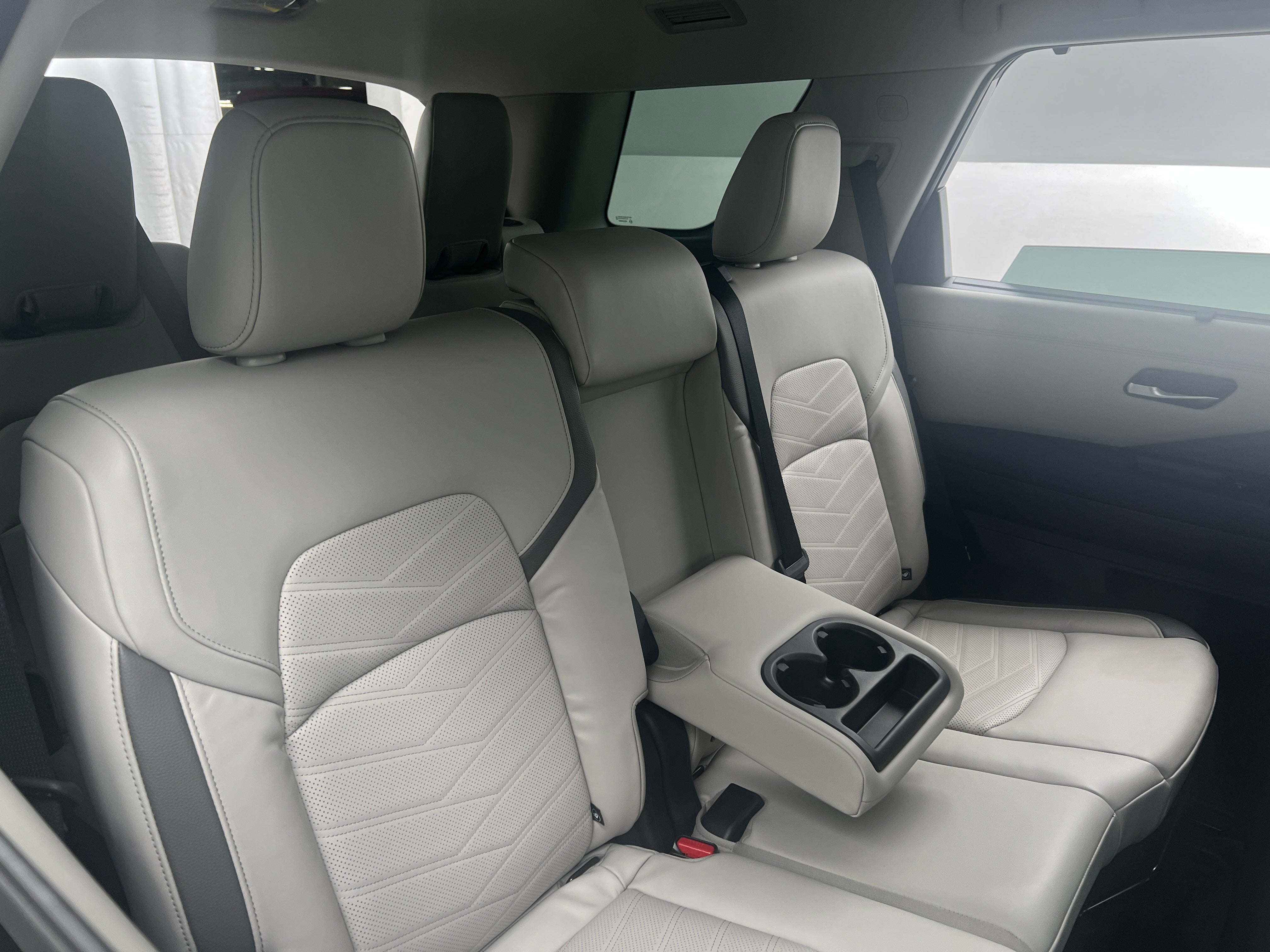 2022 Nissan Pathfinder Platinum 5