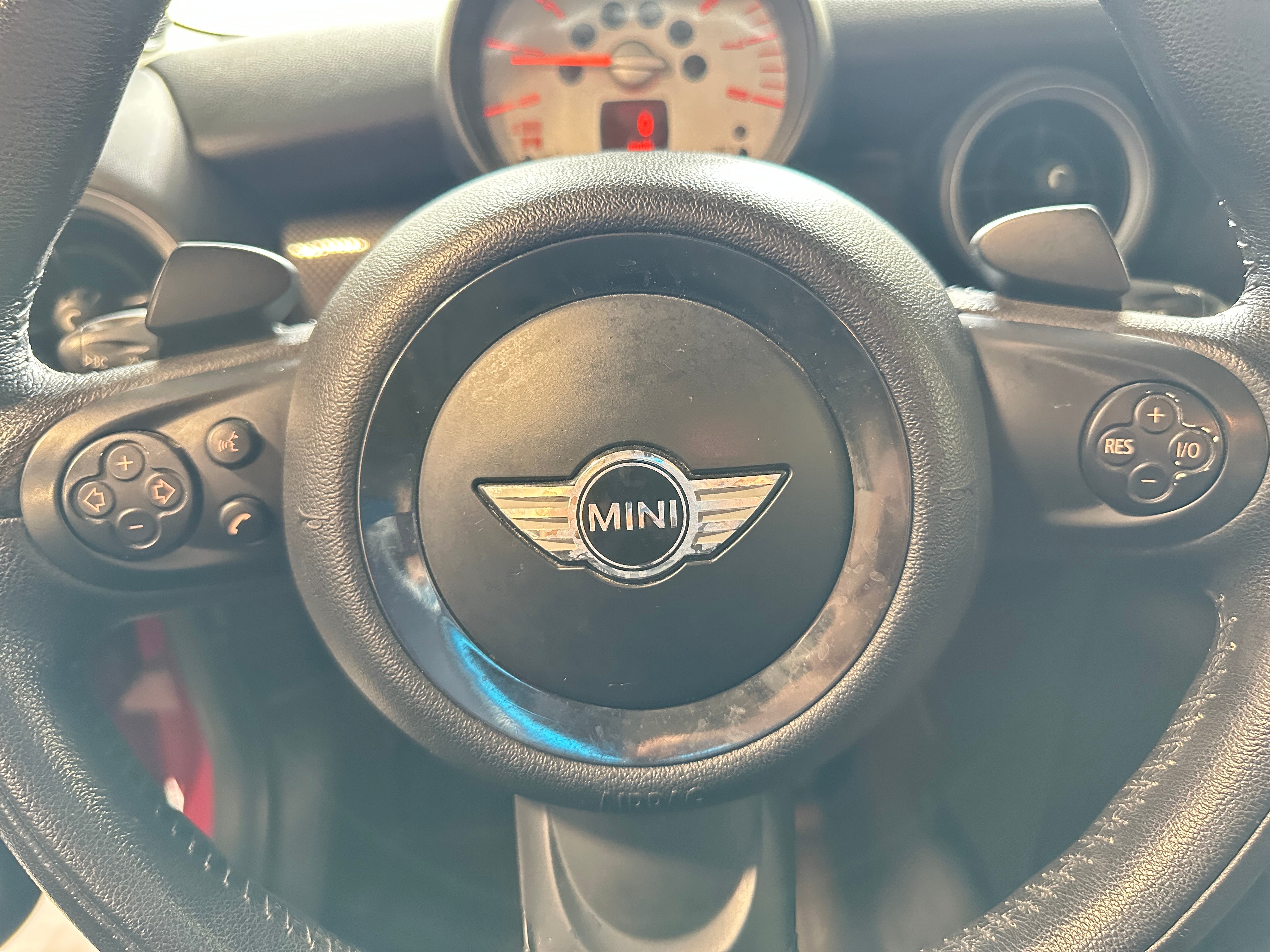 2011 MINI Cooper Hardtop S 4