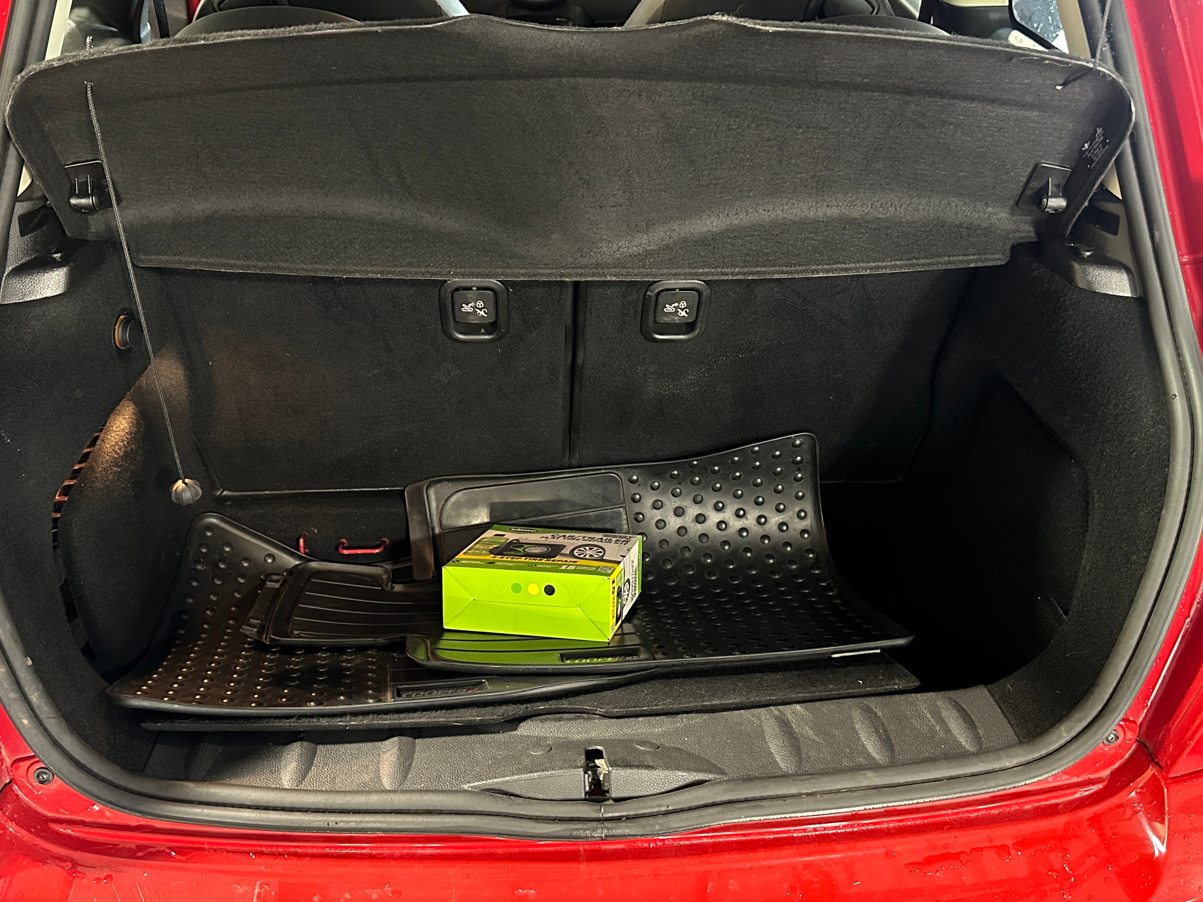 2011 MINI Cooper Hardtop S 6