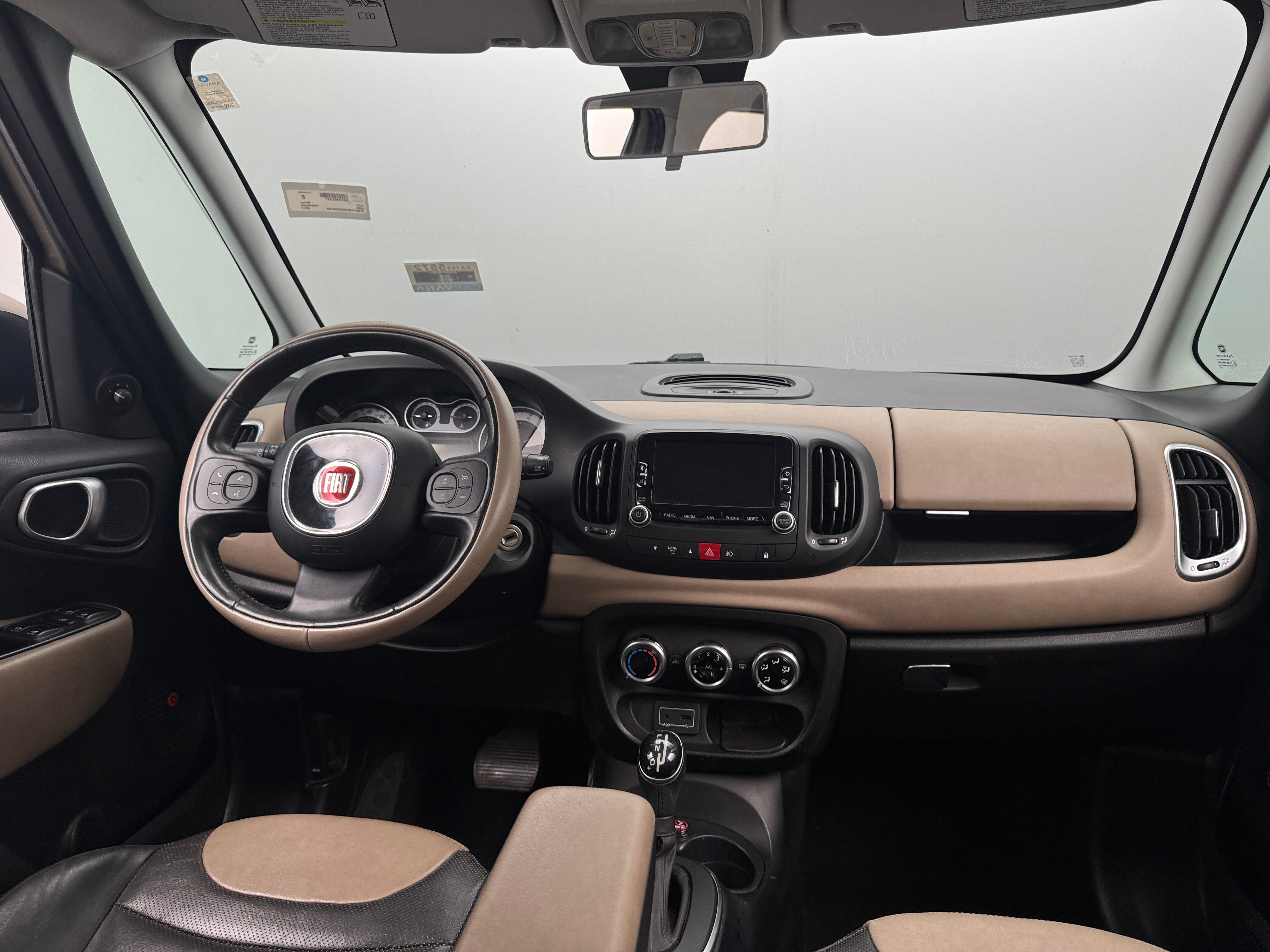 2017 Fiat 500L Trekking 2
