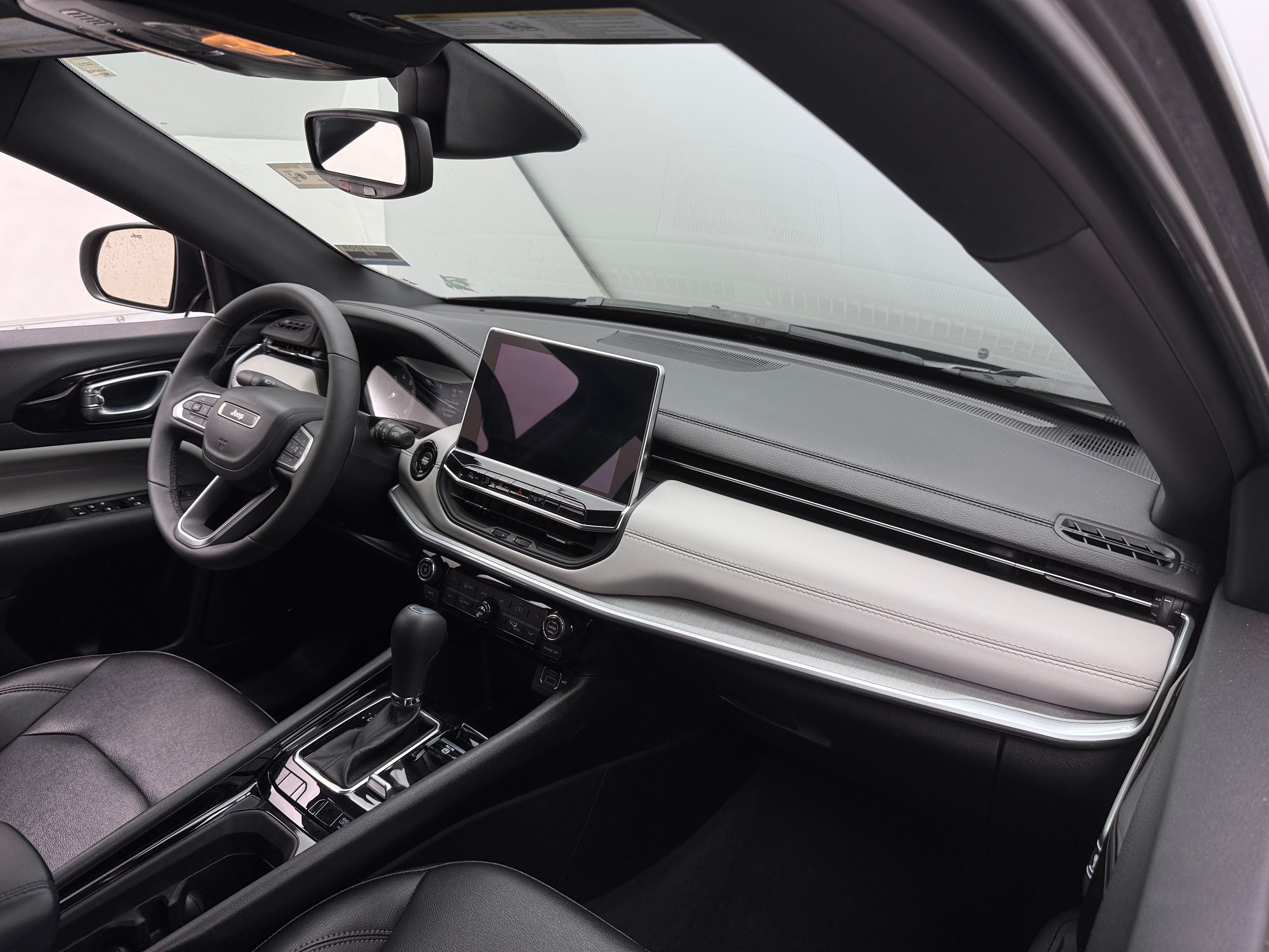 2024 Jeep Compass Limited 2