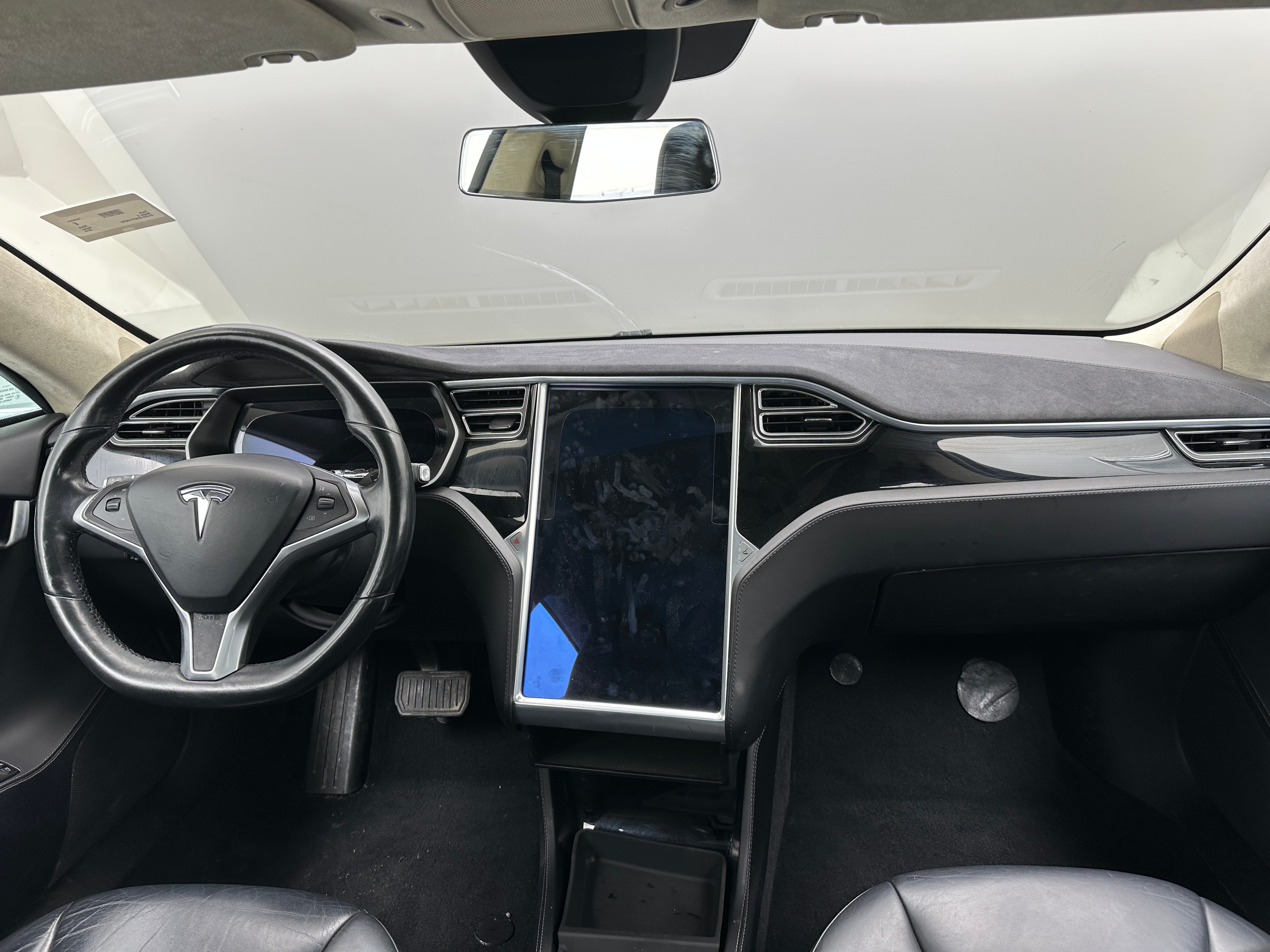 2015 Tesla Model S 70D 2