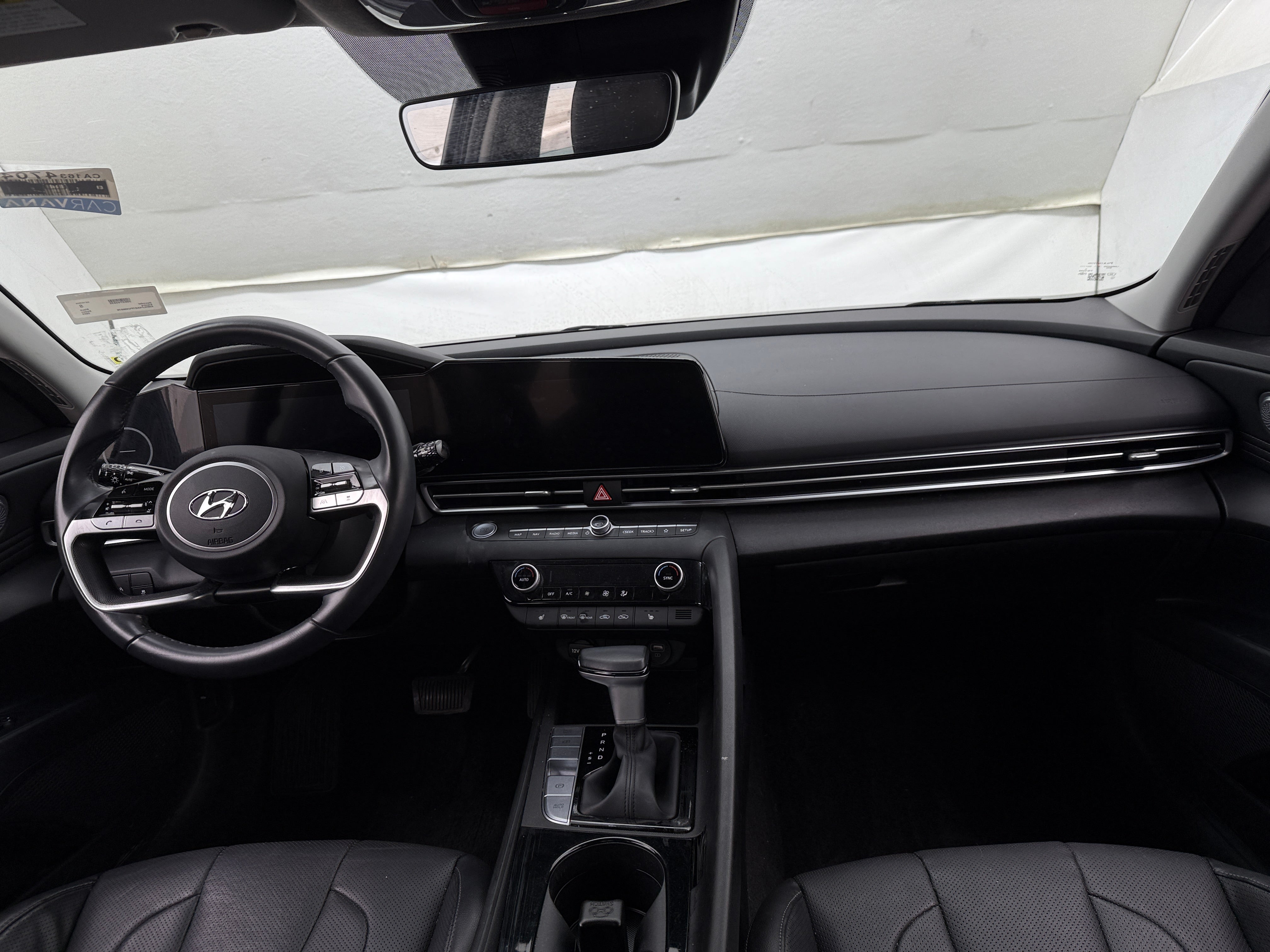 2023 Hyundai Elantra Limited Edition 2