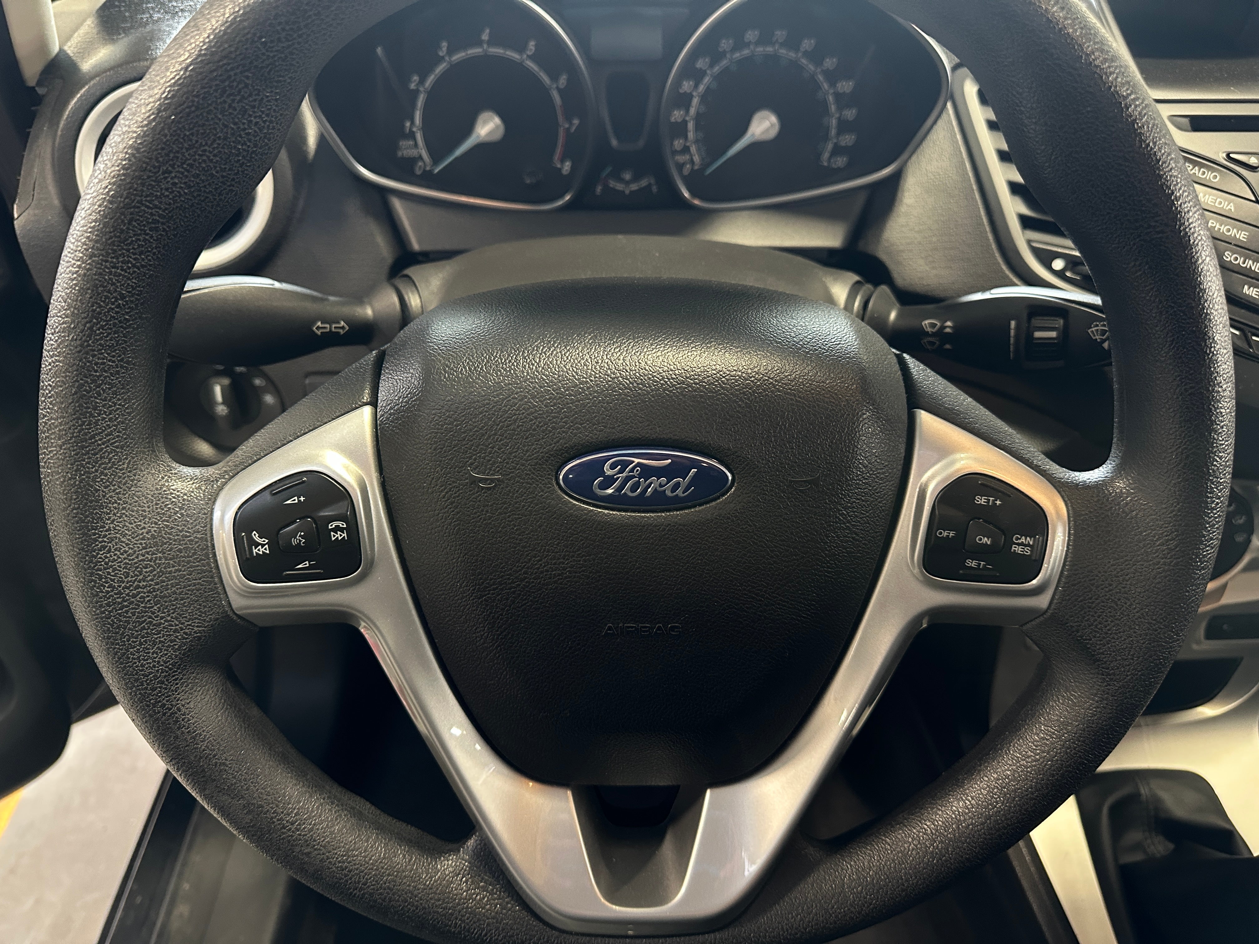 2017 Ford Fiesta SE 5