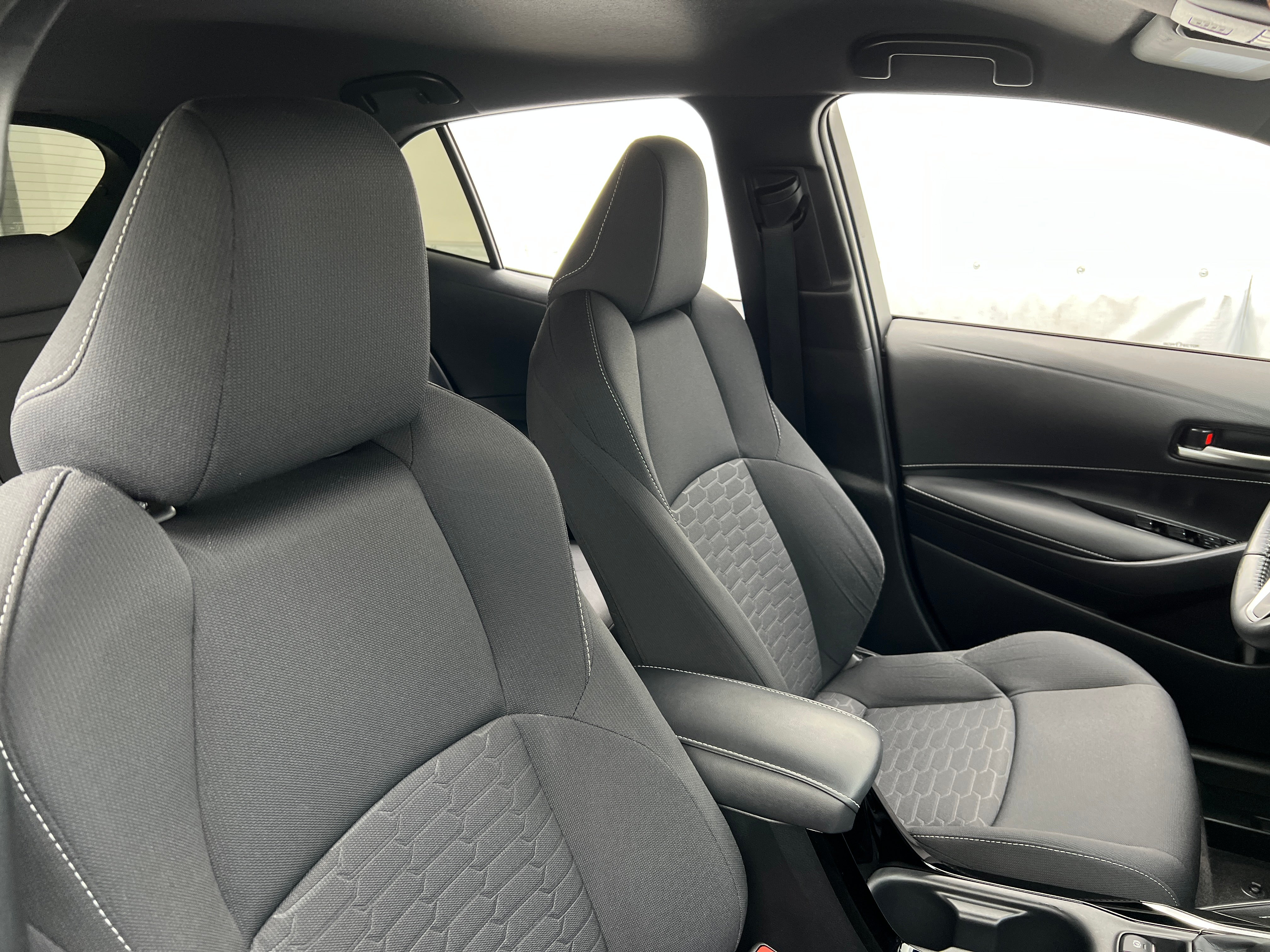 2021 Toyota Corolla SE 2
