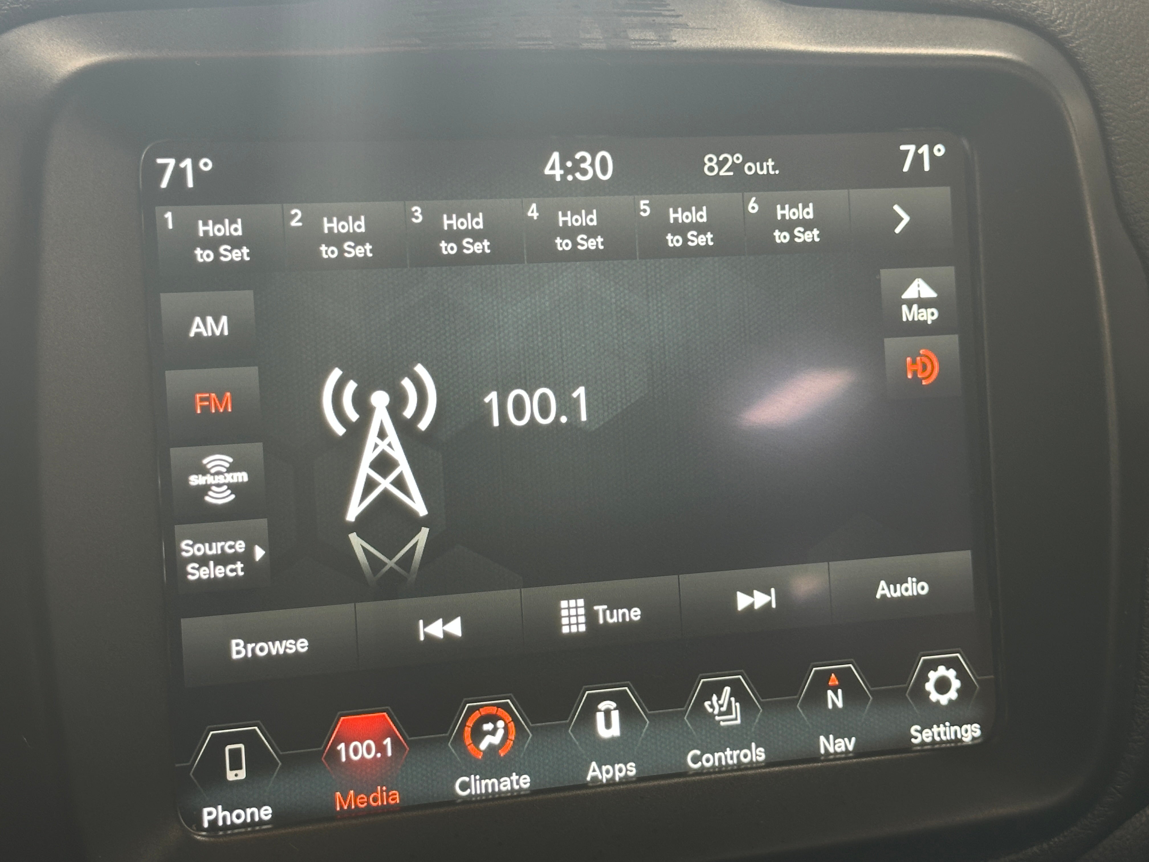 2023 Jeep Renegade  4