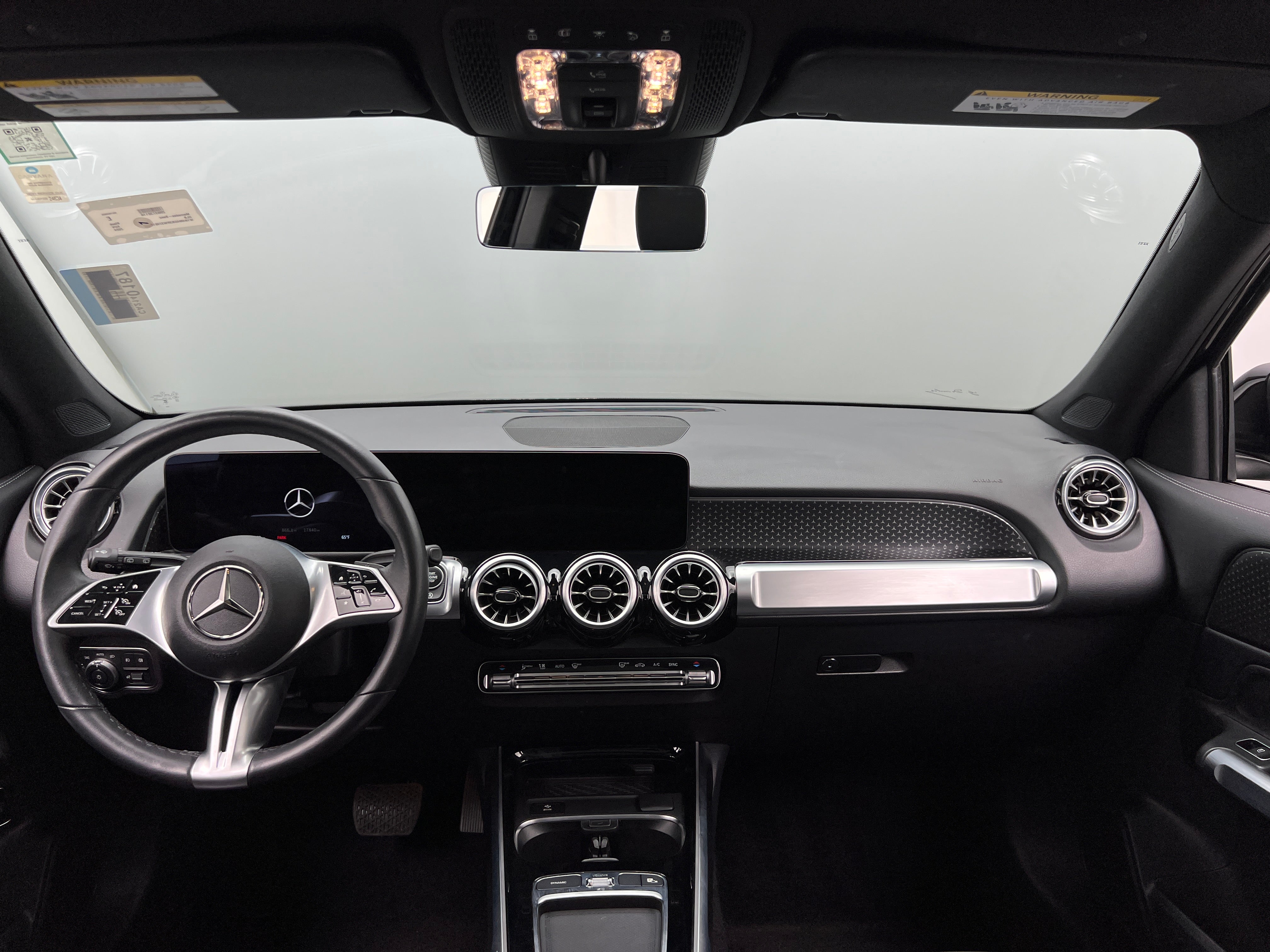 2024 Mercedes-Benz GLB 250 2