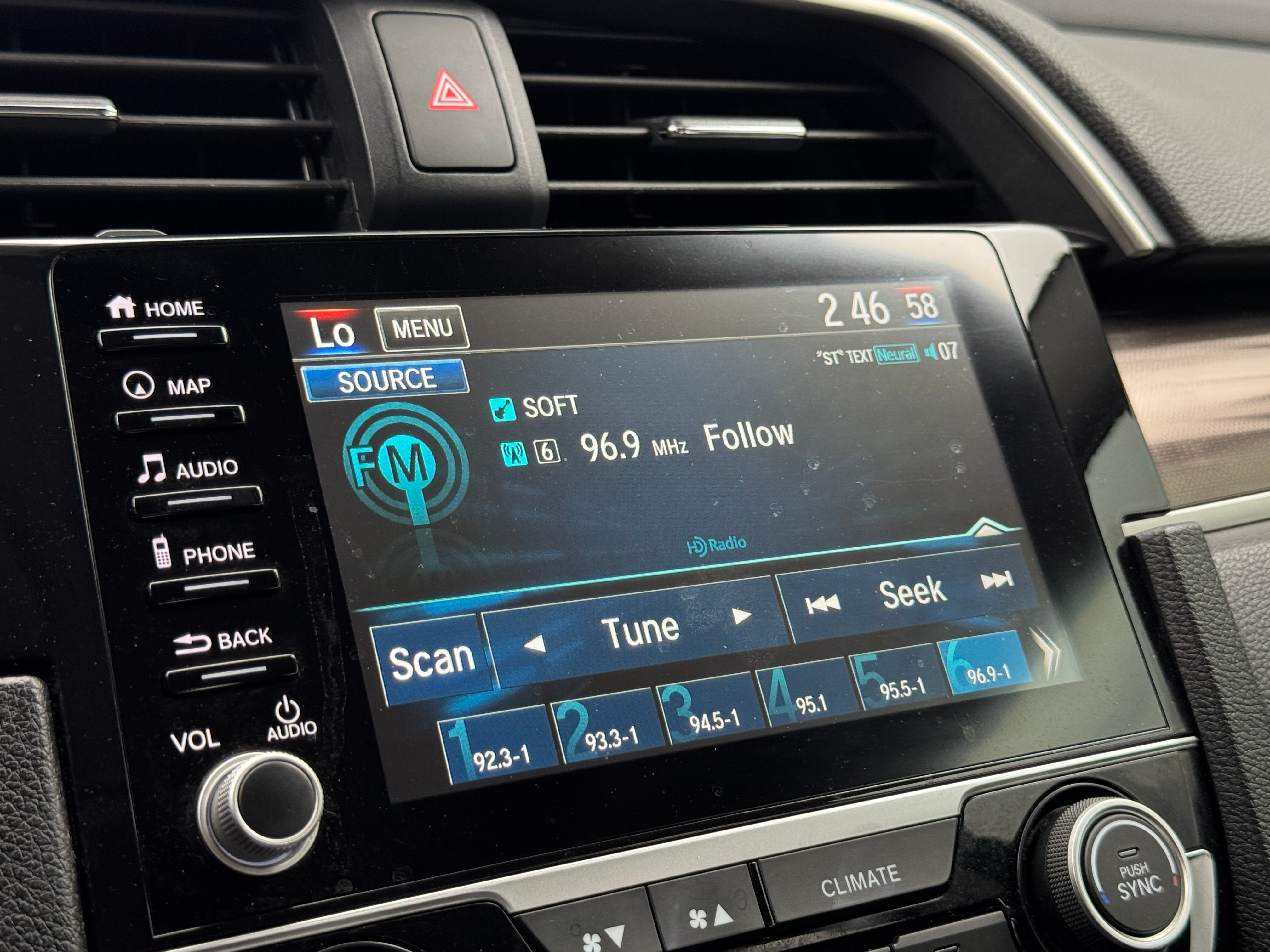 2020 Honda Civic Touring 3