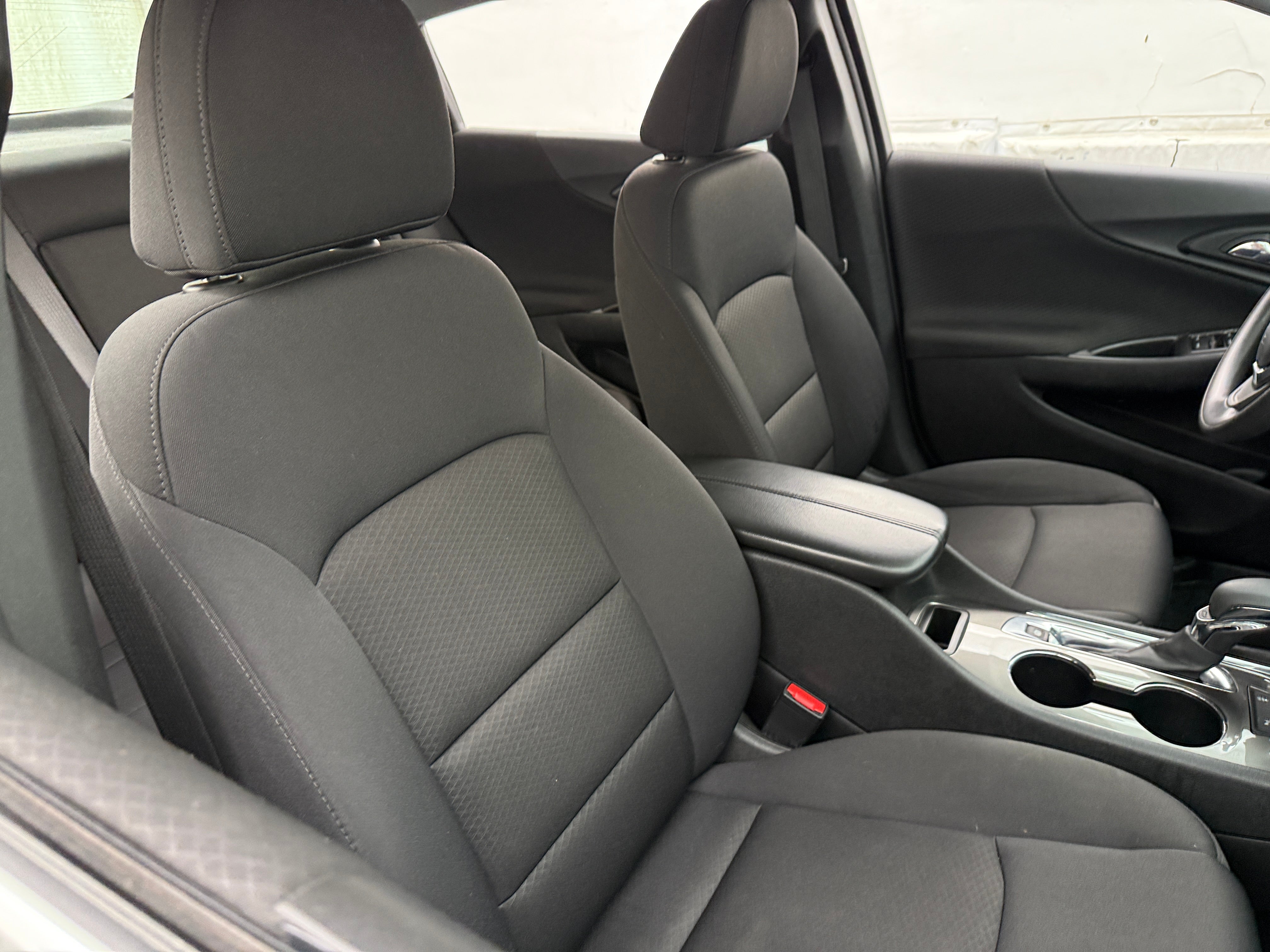 2023 Chevrolet Malibu LT 2