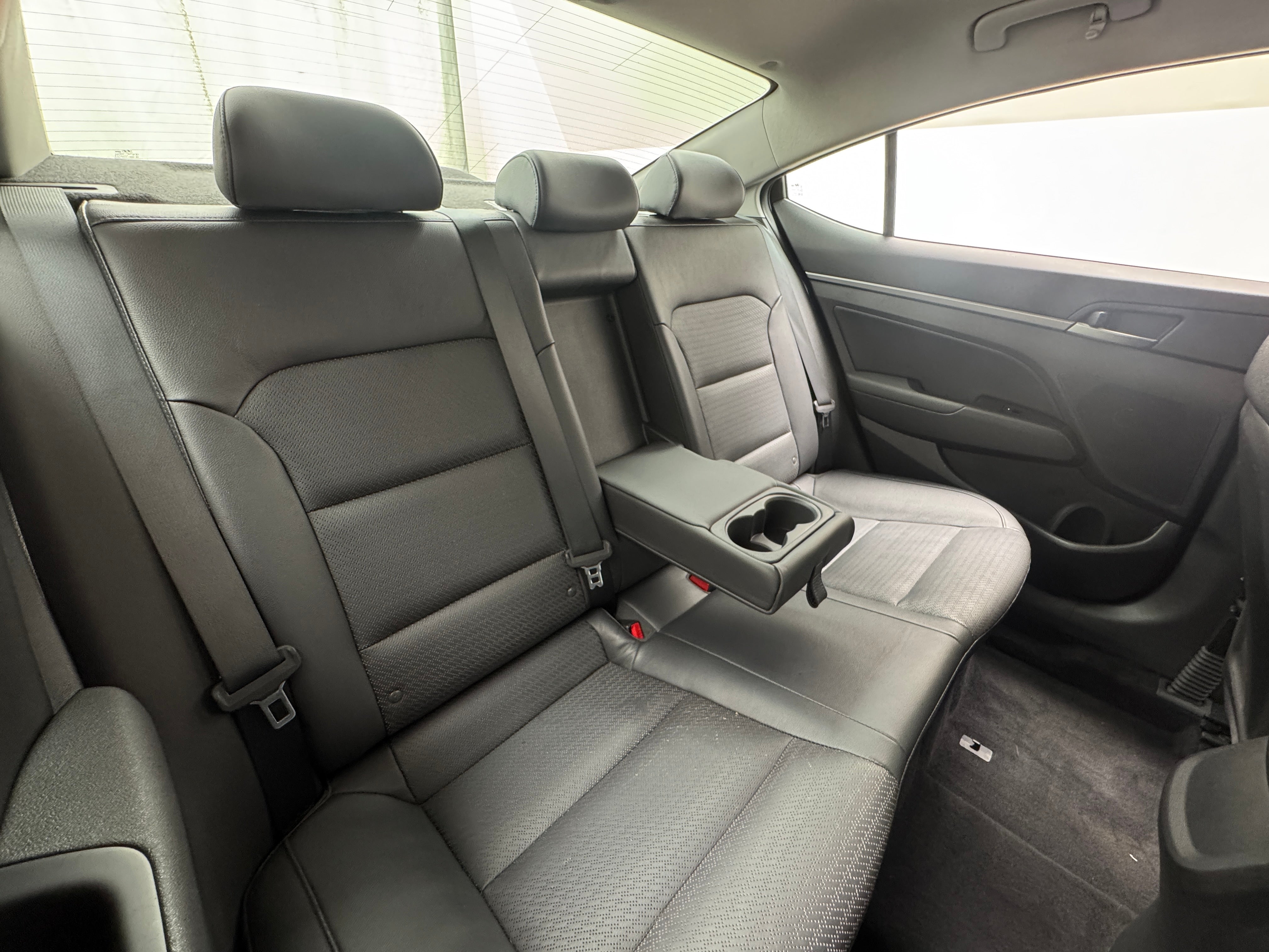 2017 Hyundai Elantra Limited Edition 5