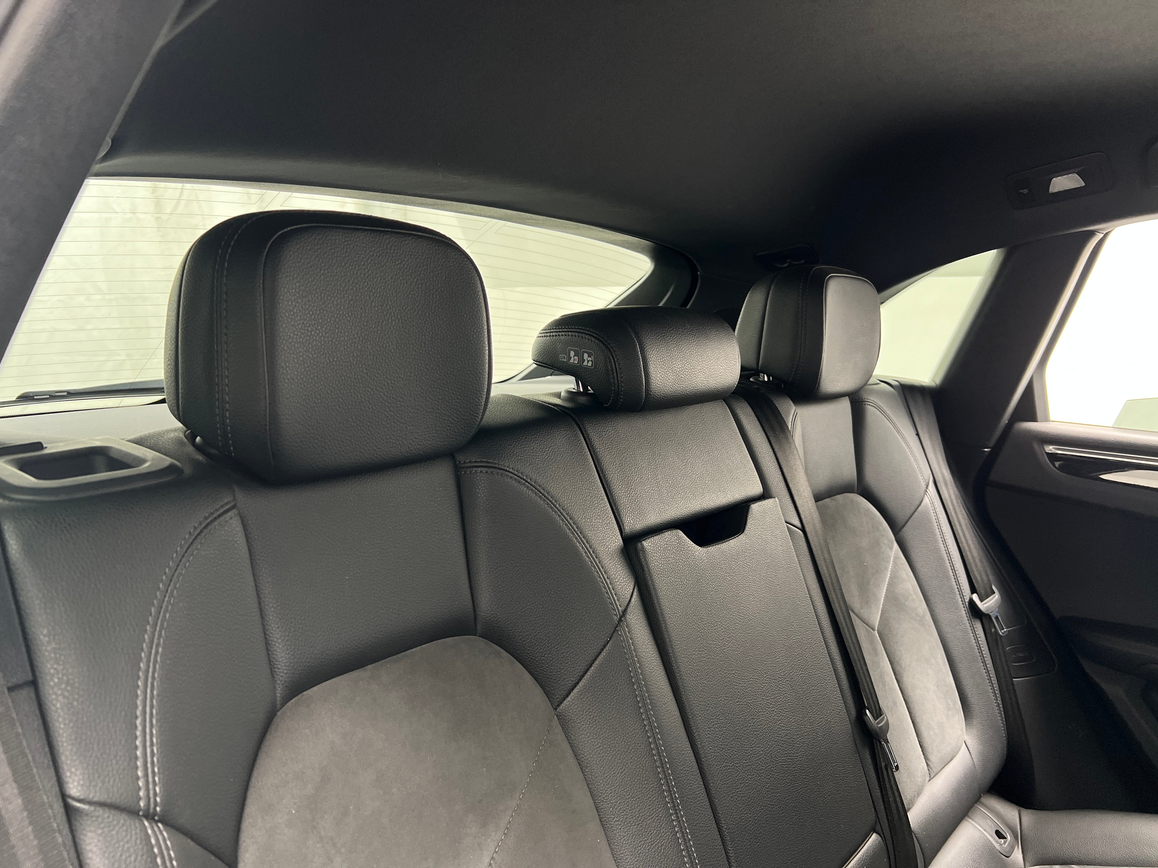 2019 Porsche Macan Base 5