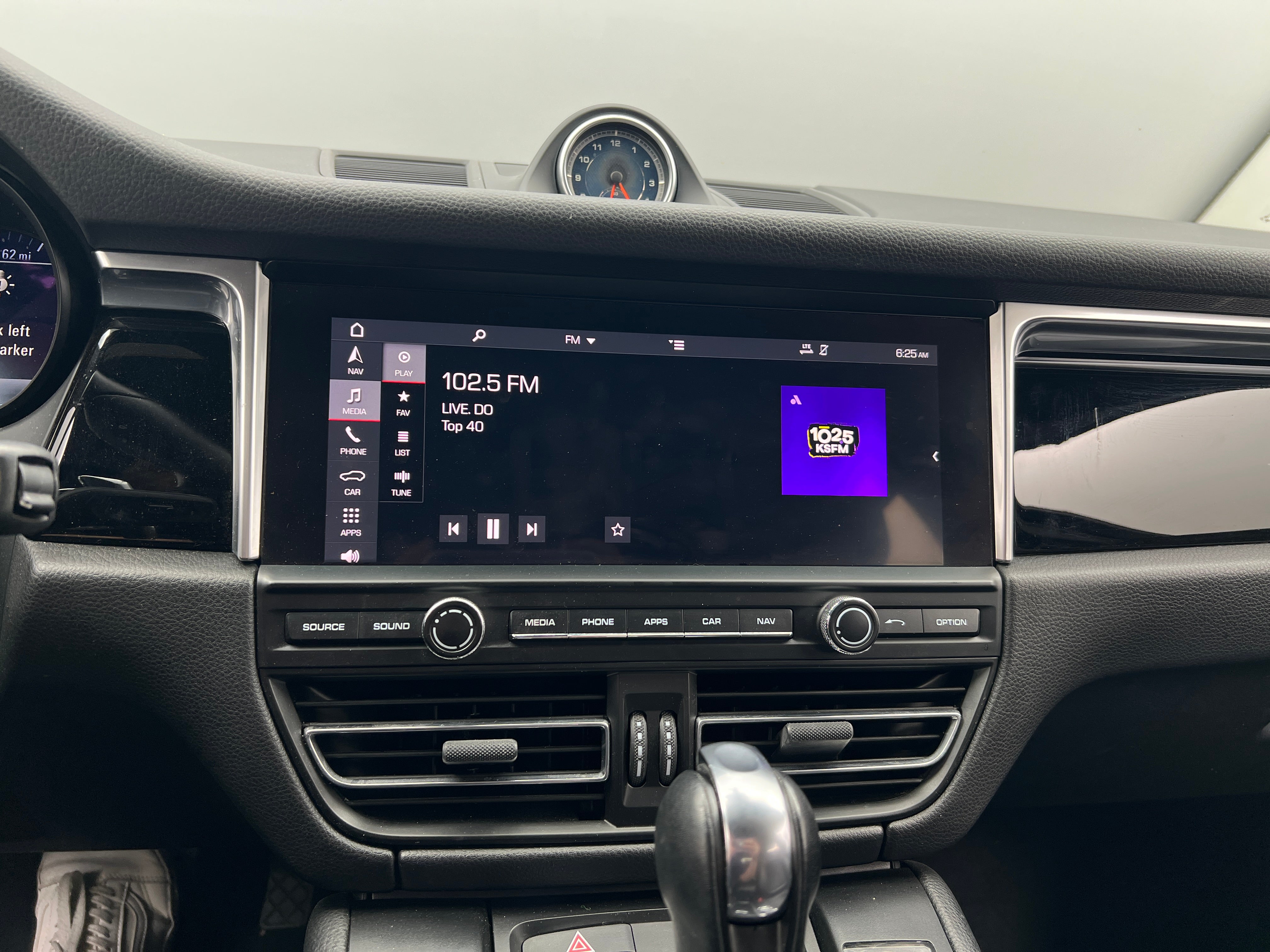 2019 Porsche Macan Base 3