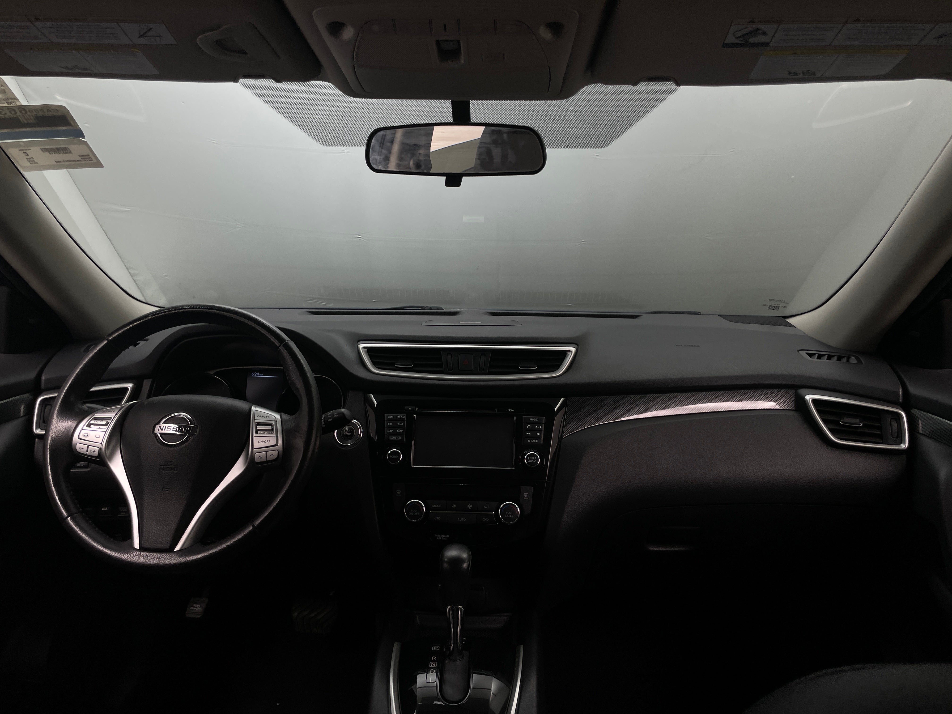 2016 Nissan Rogue SL 3