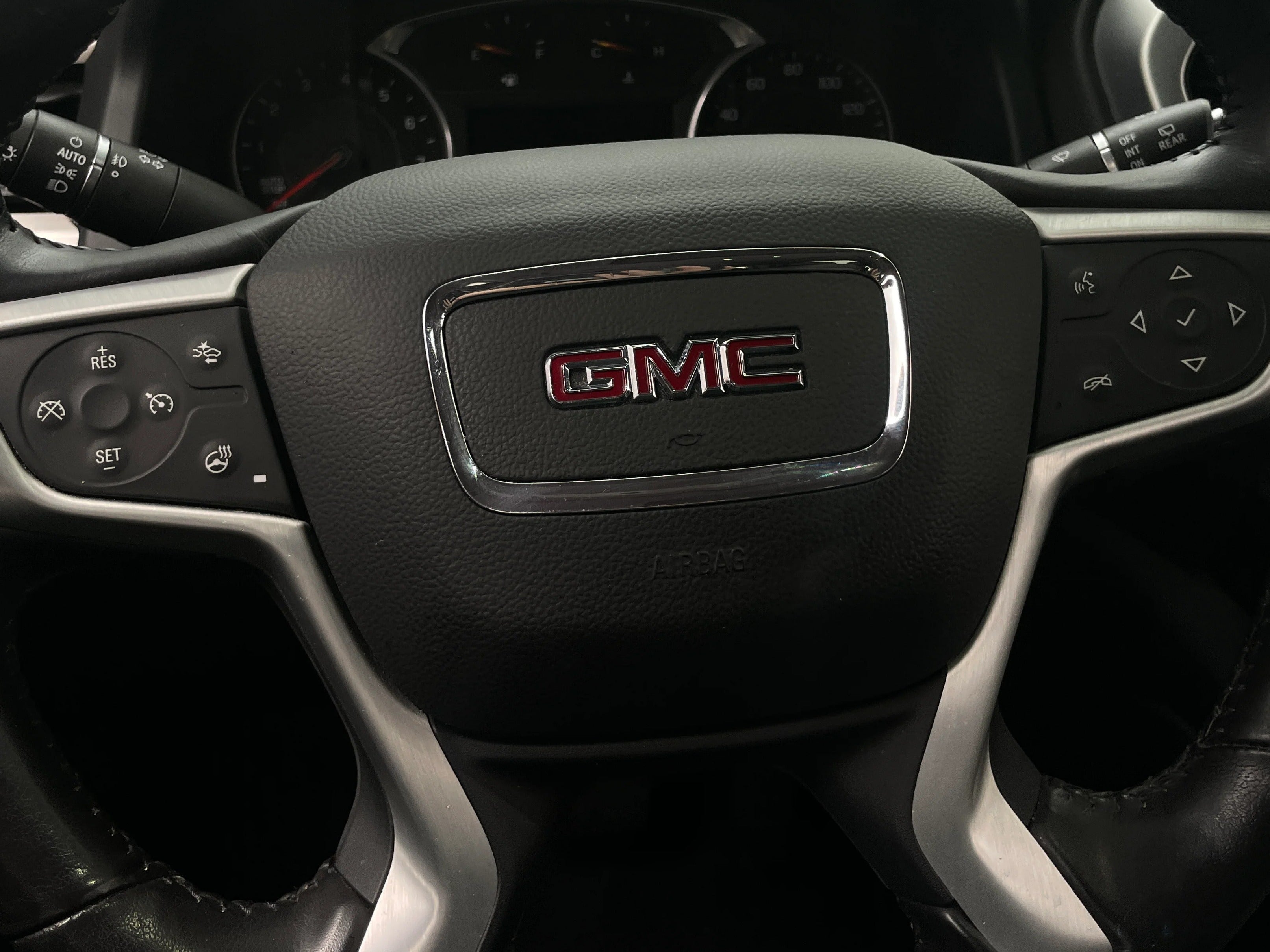 2022 GMC Acadia SLT 4