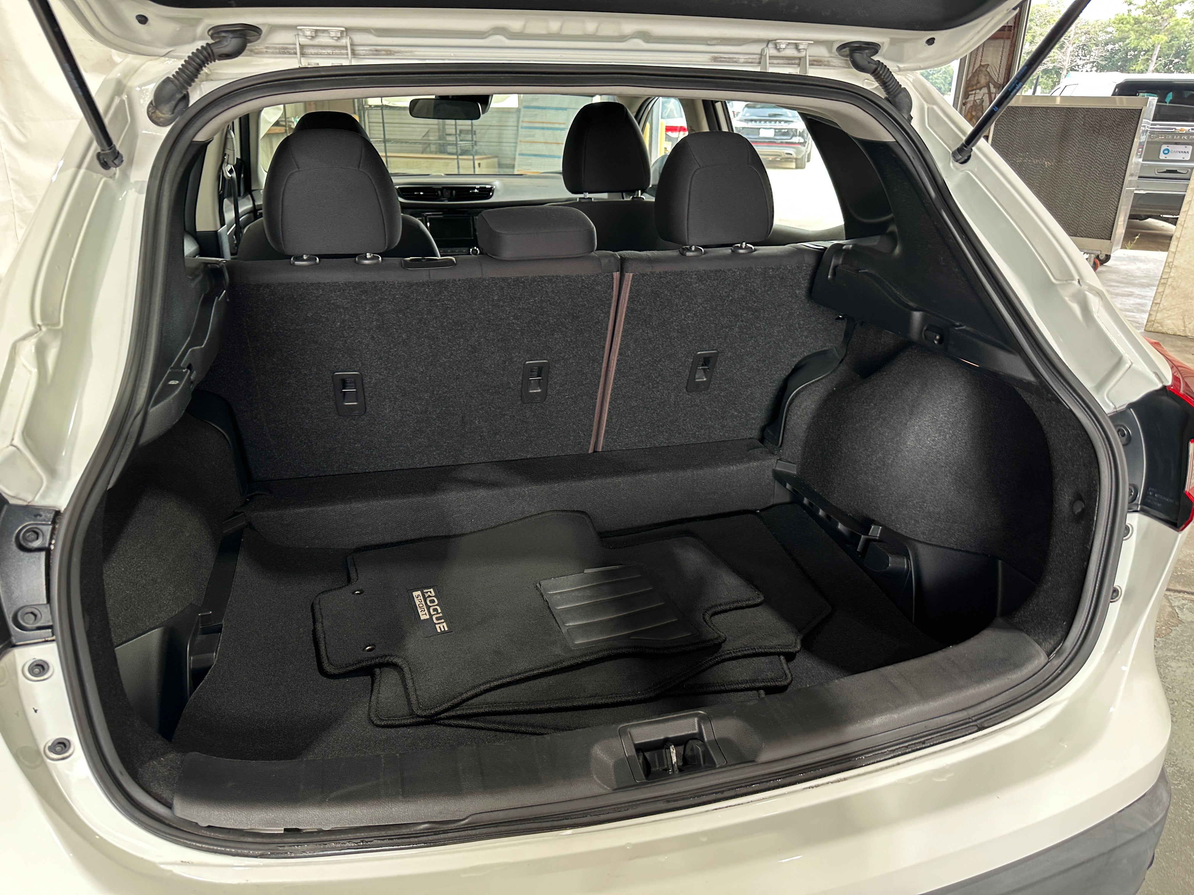 2021 Nissan Rogue Sport S 7