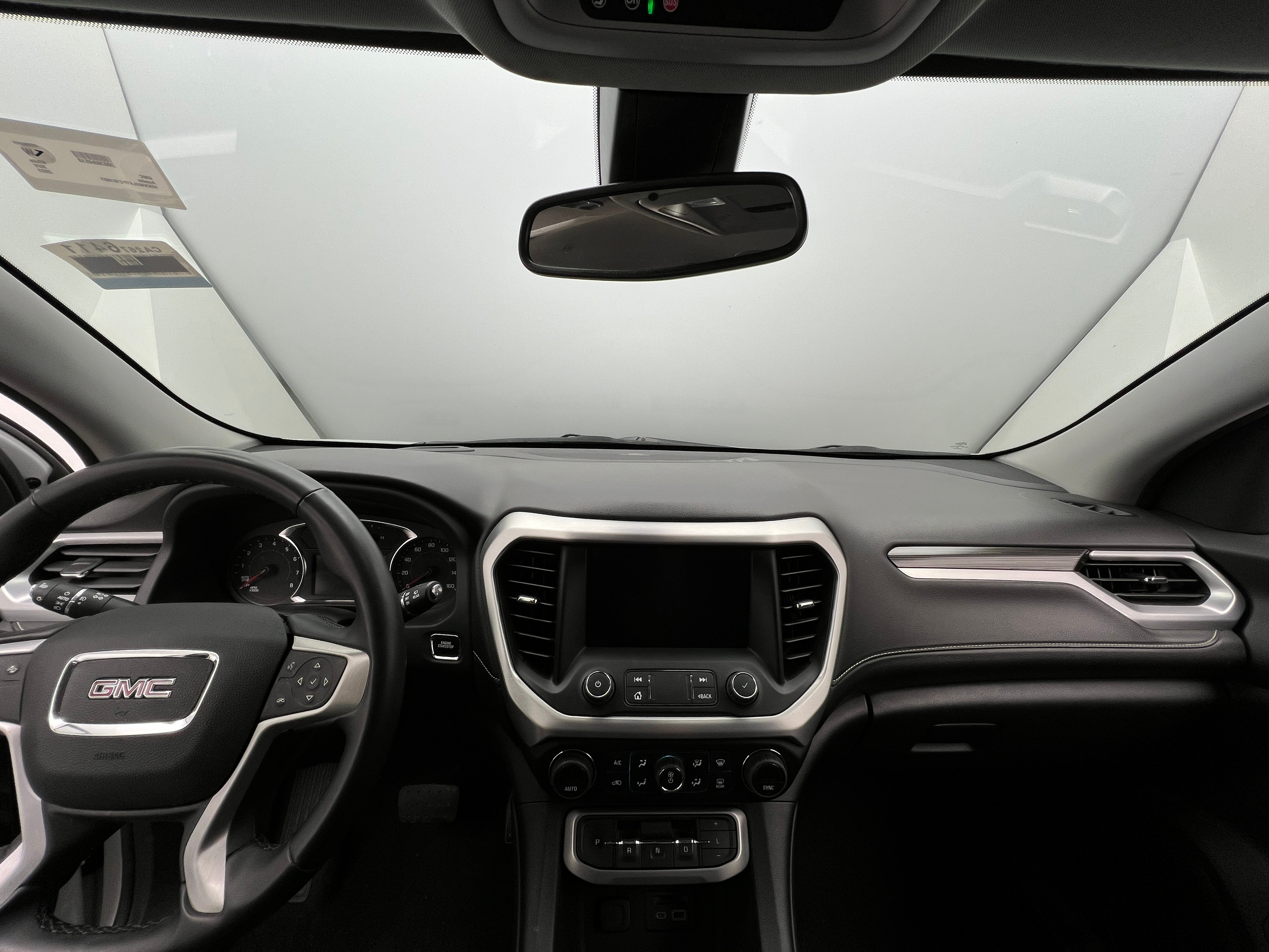 2023 GMC Acadia SLT 2